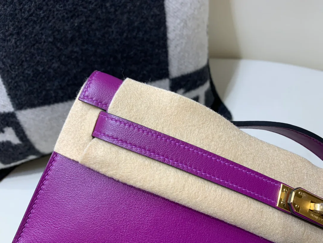Women's Classic Handbags HERMES 18407653