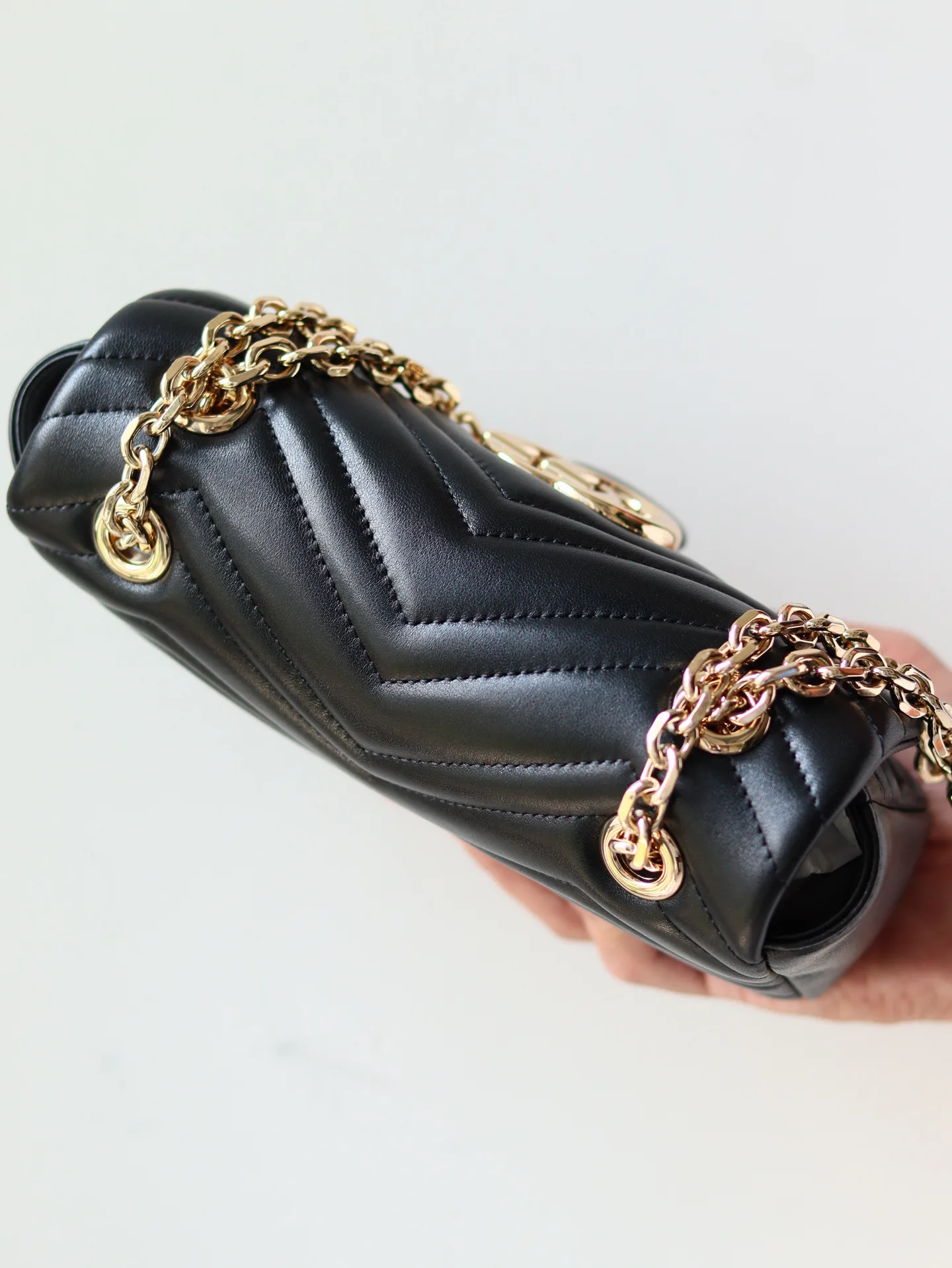 Women's Classic Handbags GUCCI 17893553