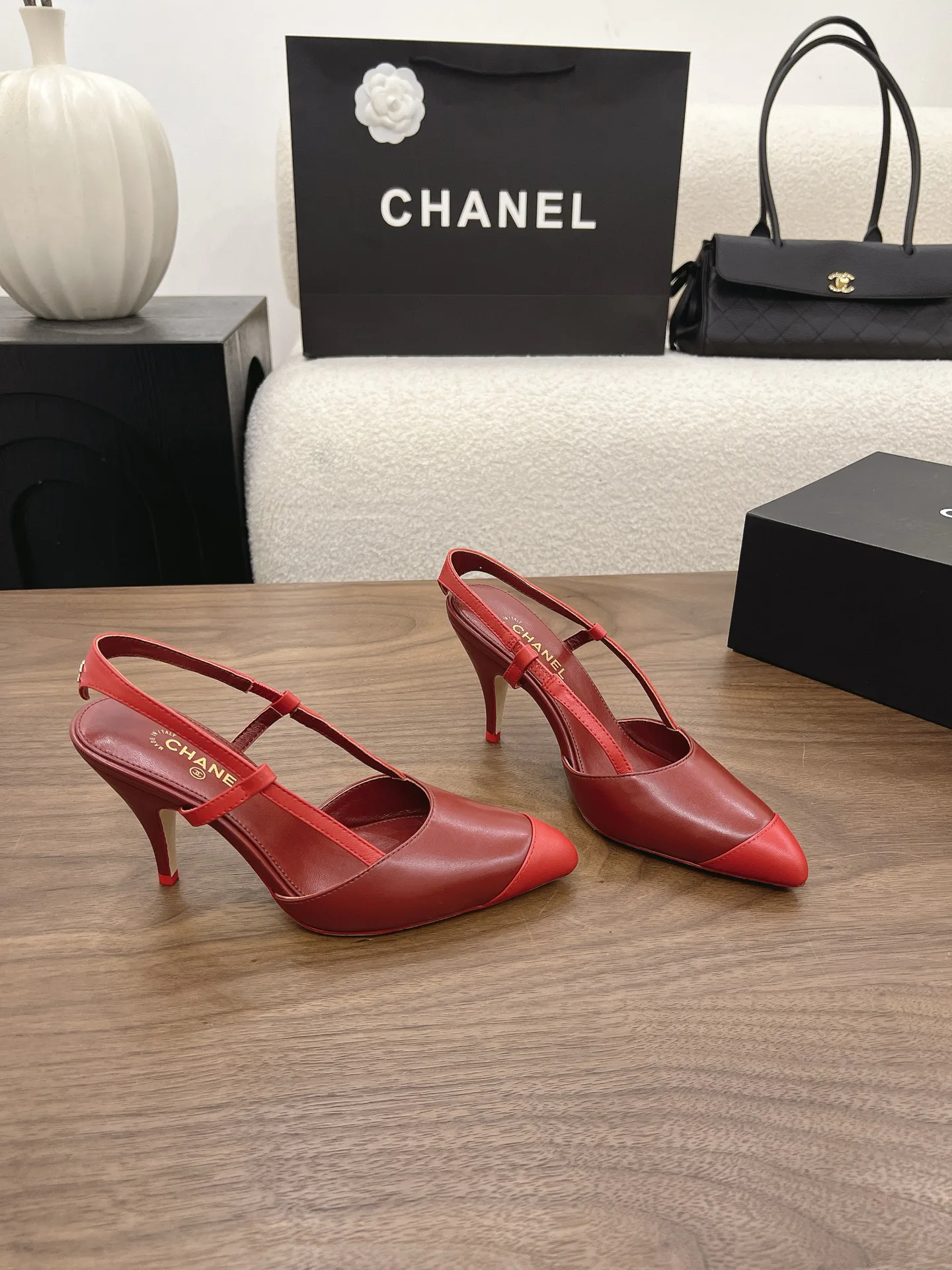 Women's Heels CHANEL 17582732
