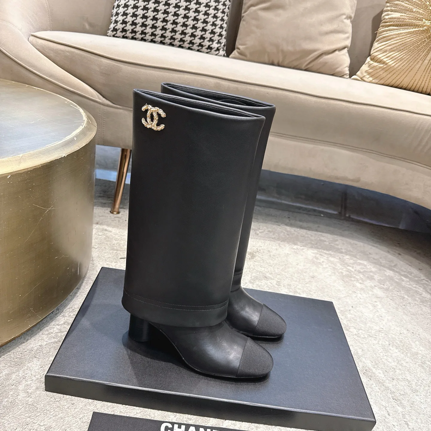 Women's Boots CHANEL 18154576