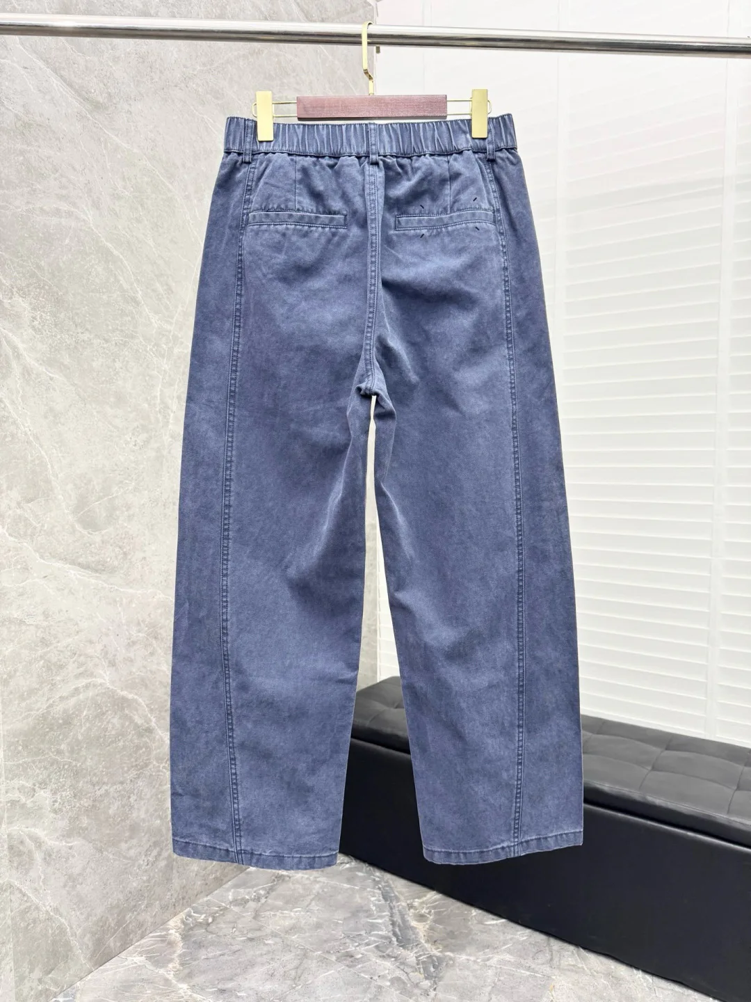Men's Trousers MAISON MARGIELA 17942112