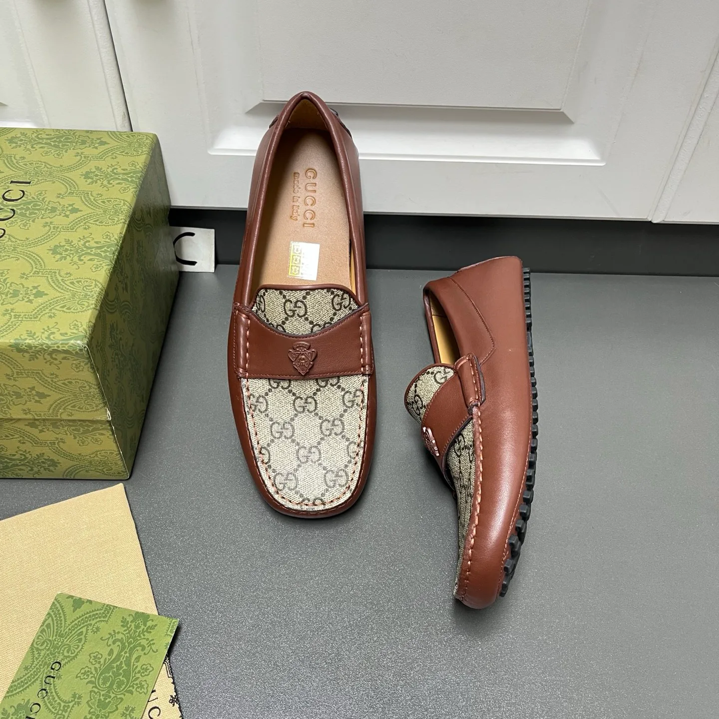 Men's Loafers And Dress Shoes GUCCI 17937827