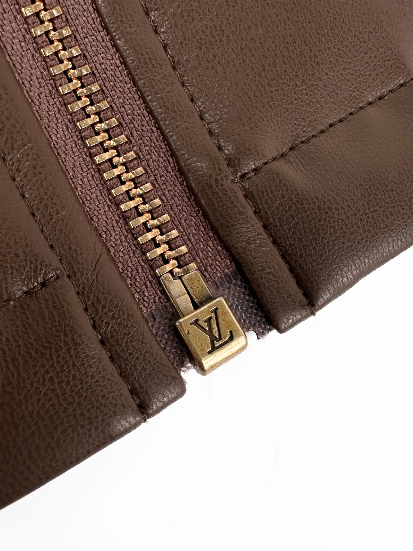 Men's Vests LOUIS VUITTON 18387297