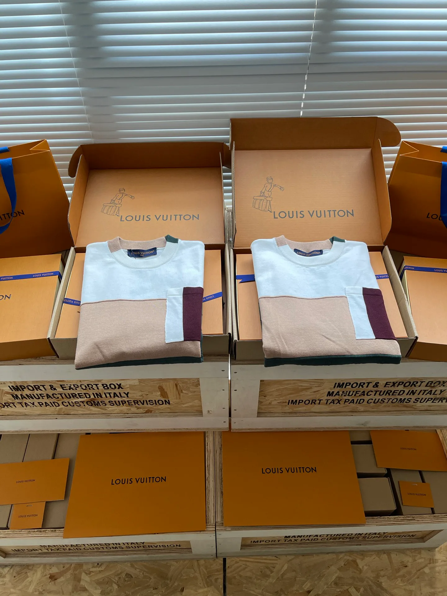 Men's T-Shirts LOUIS VUITTON 18414003