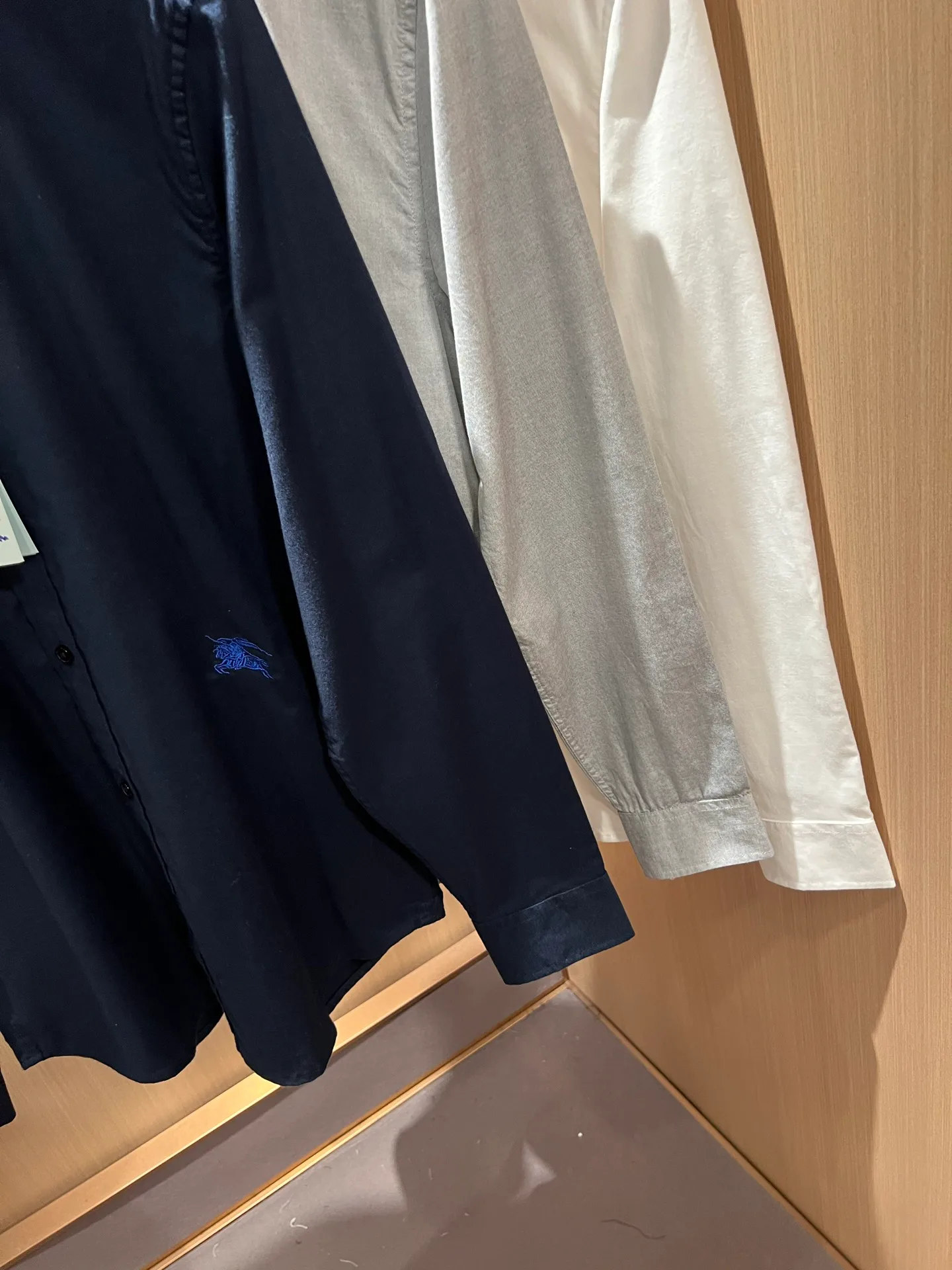 Men's Shirts BURBERRY 18395747