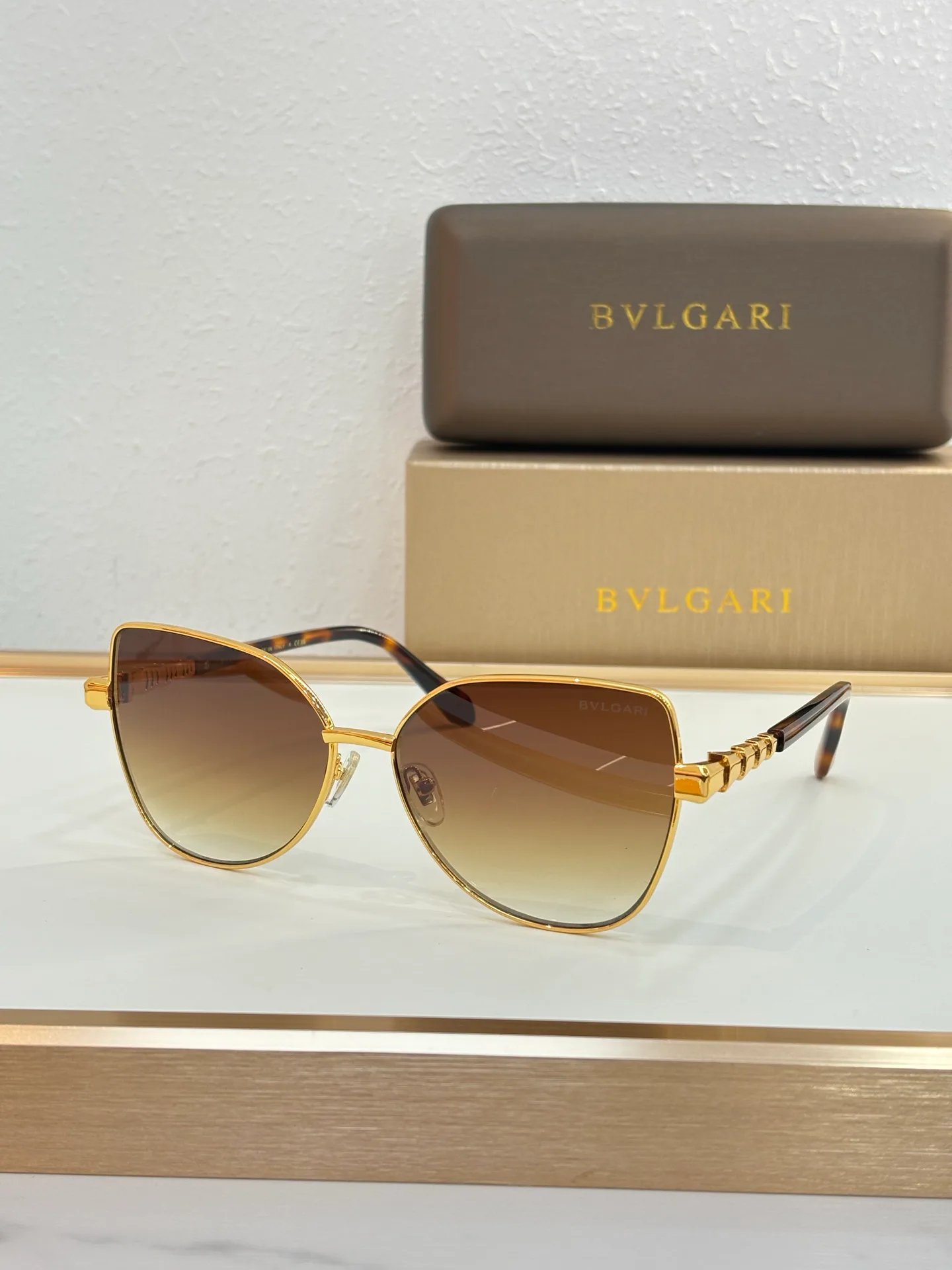 Glasses BVLGARI 18325673