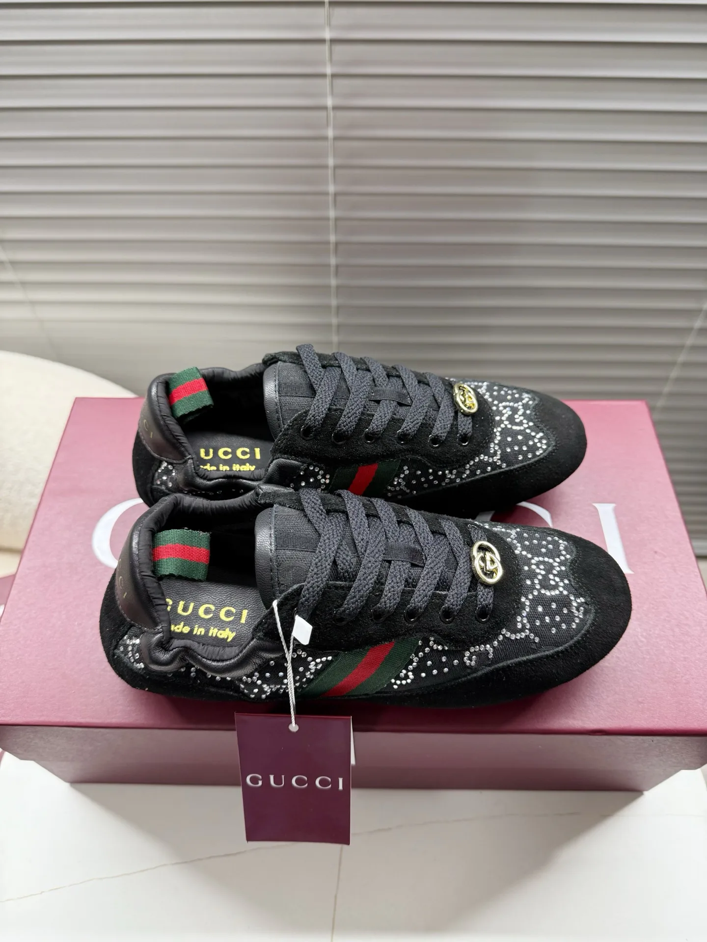 Women's Sneakers GUCCI 17016281