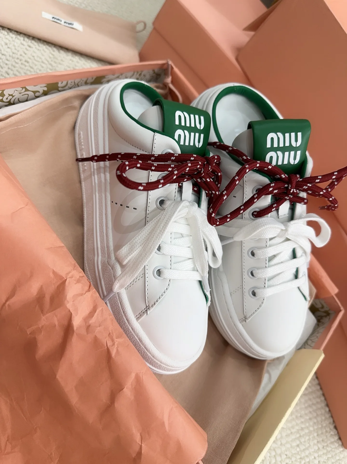 Women's Sneakers MIU MIU 18041152