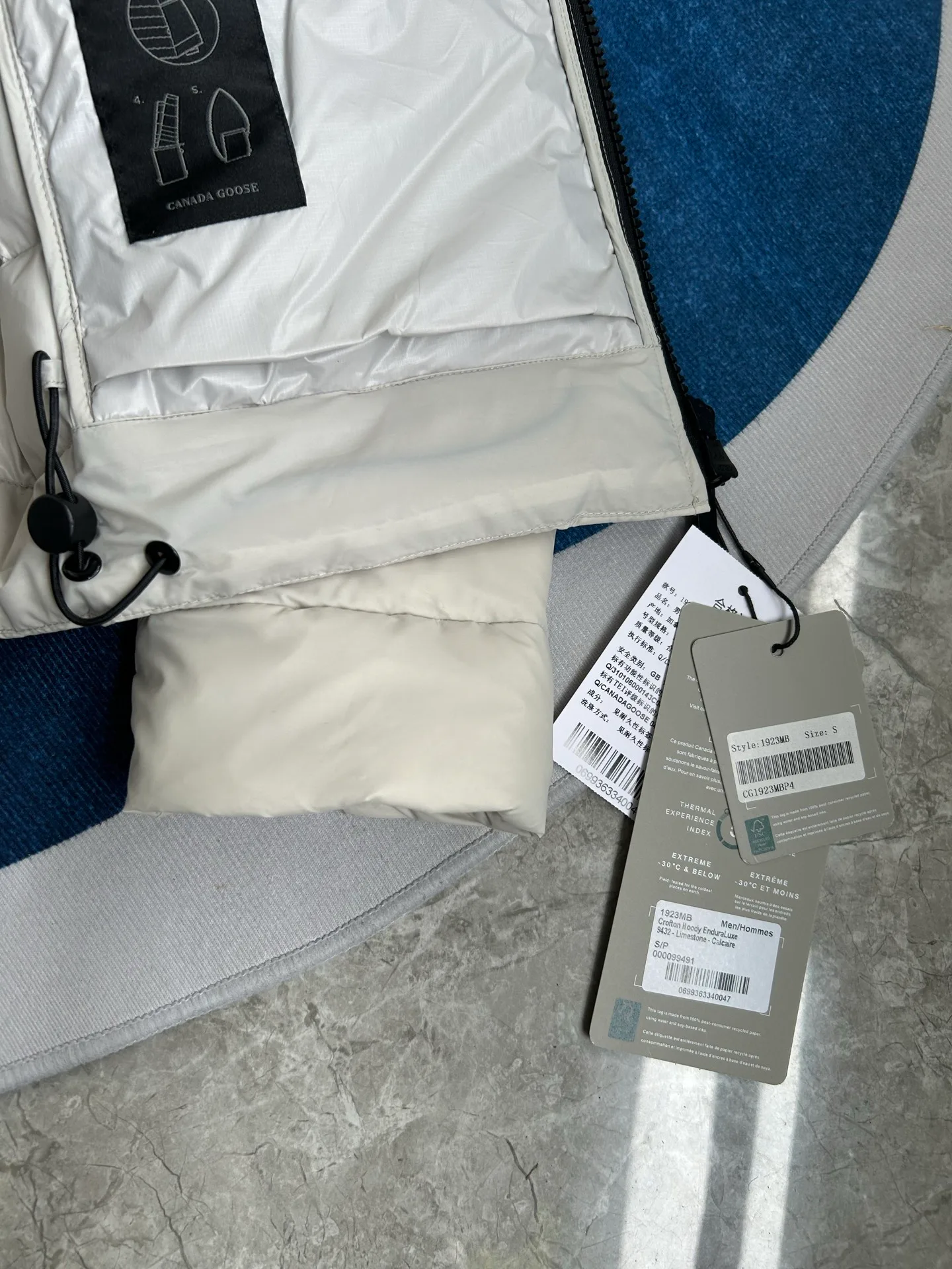 Men's Jackets And Down Jackets CANADA GOOSE 18007356