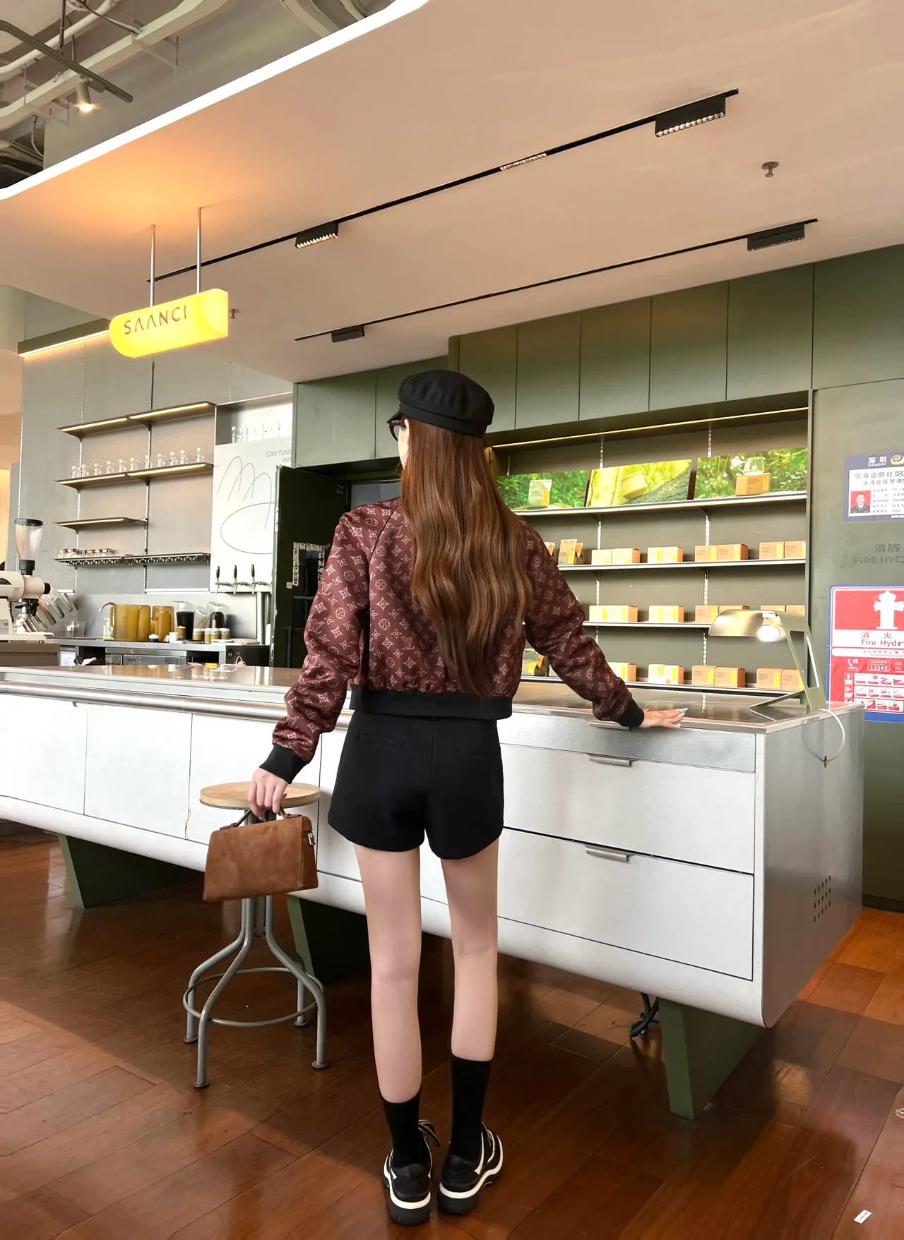 Women's Jackets And Down Jackets LOUIS VUITTON 18348137