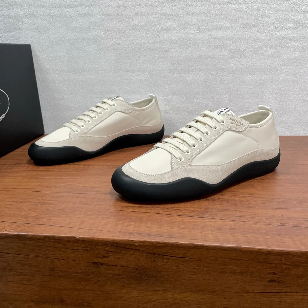 Men's Sneakers PRADA 19545855