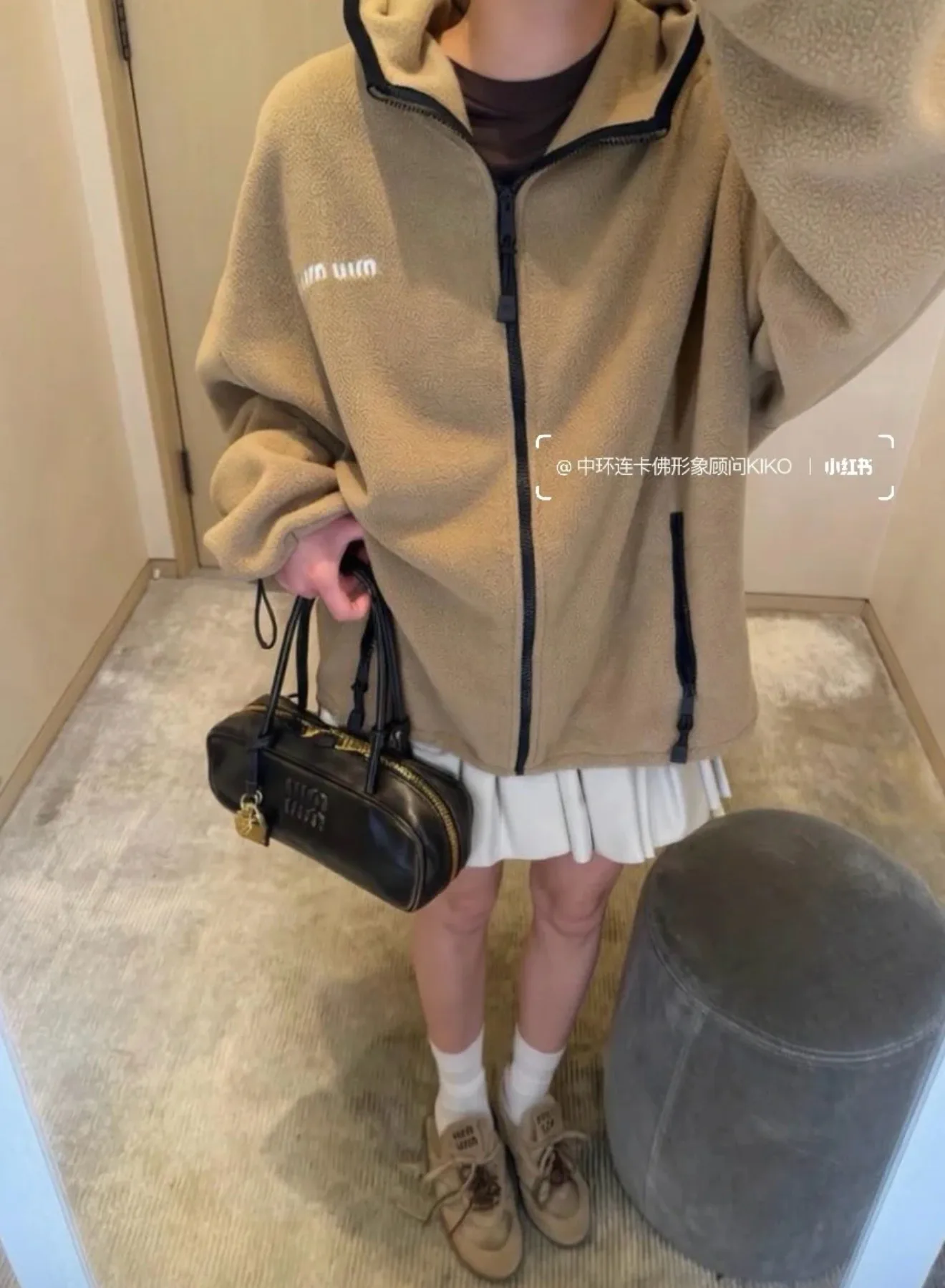 Women's Jackets And Down Jackets MIU MIU 17800276