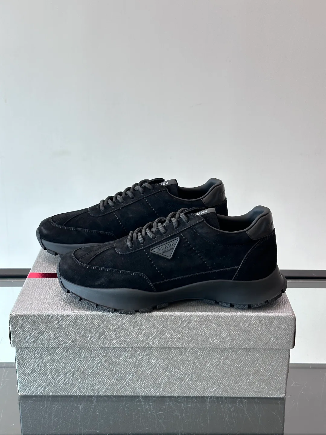 Men's Sneakers PRADA 18449487