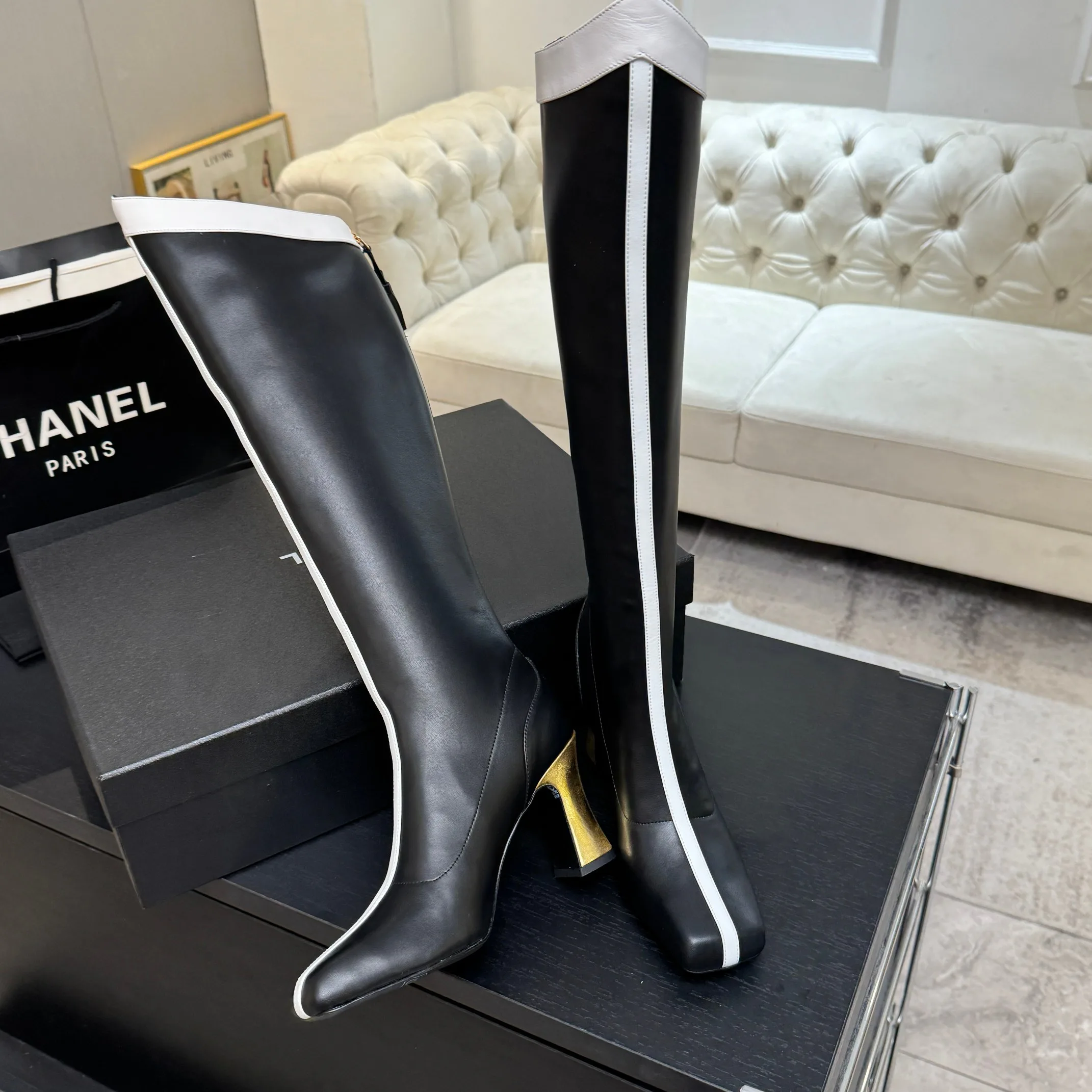 Women's Boots CHANEL 18154756