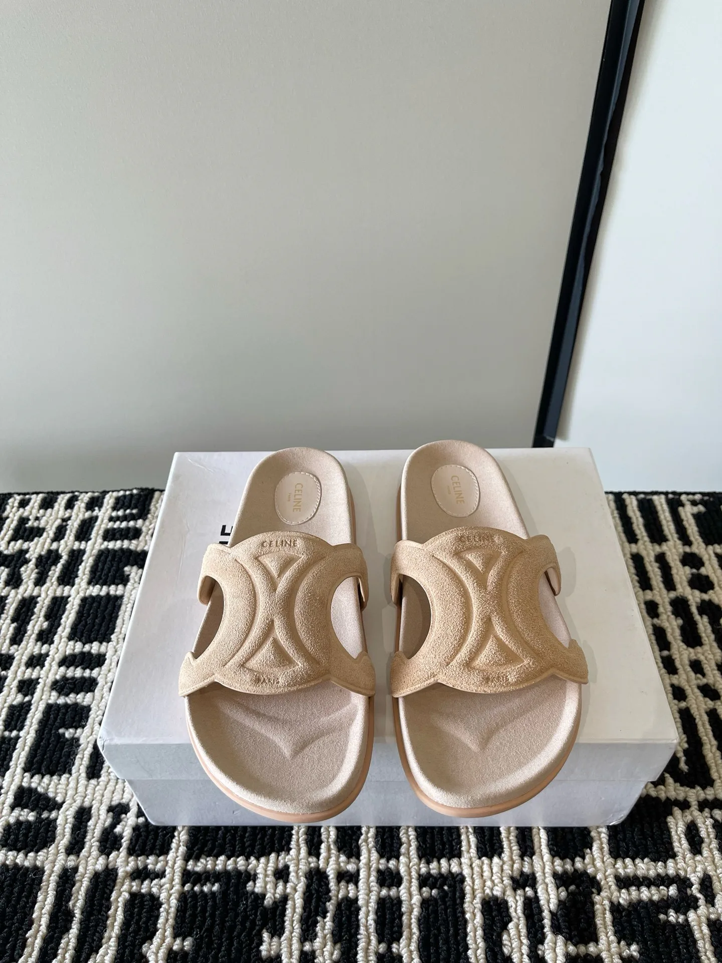 Women's Flip-Flops CELINE 17580718