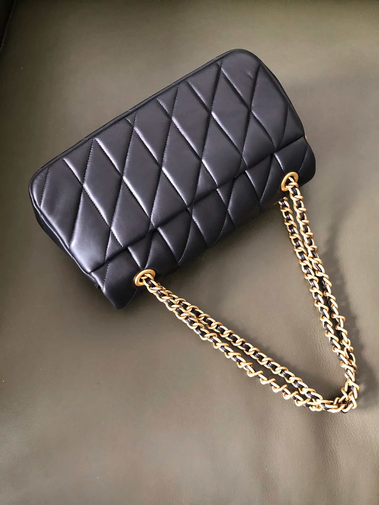 Women's Classic Handbags COACH 17960990