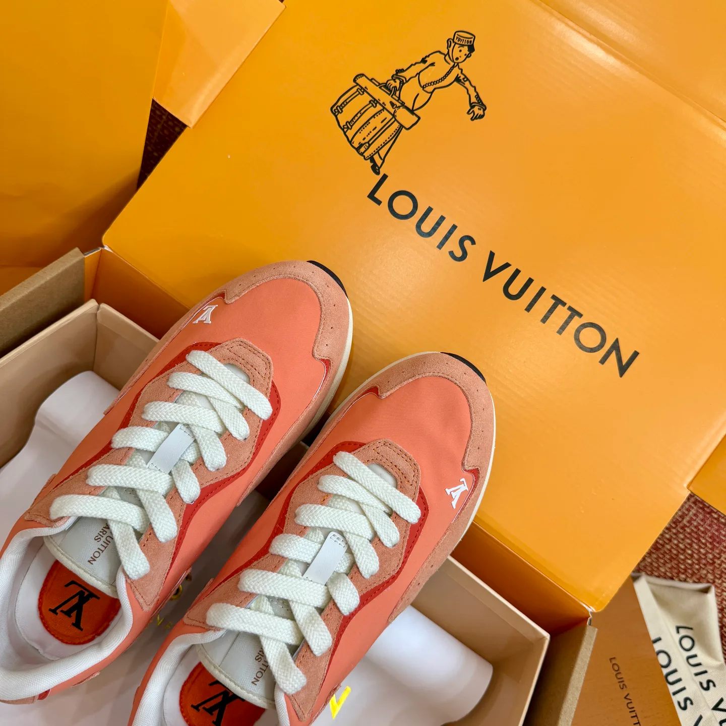 Men's Sneakers LOUIS VUITTON 17877592