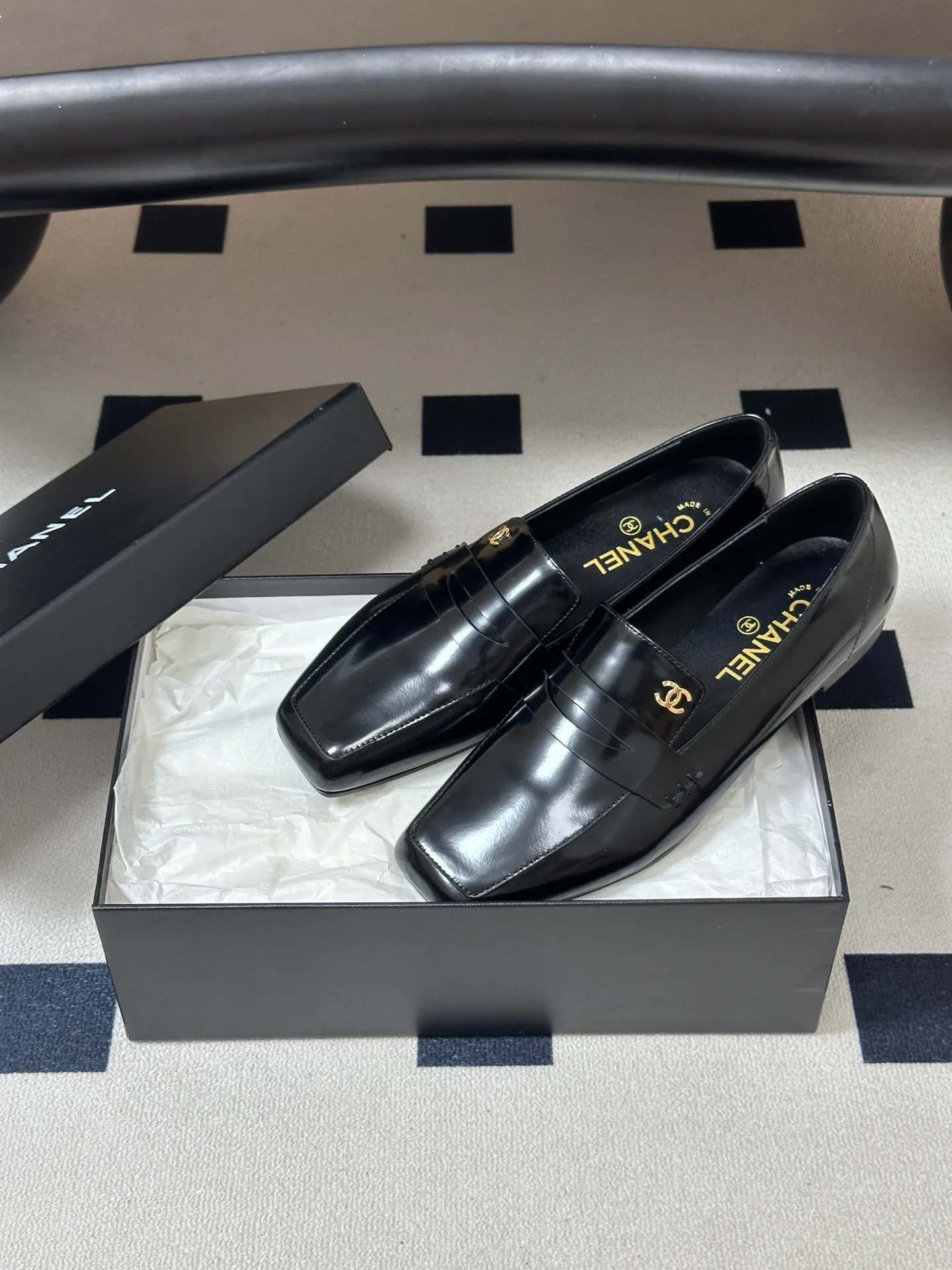 Women's Loafers And Moccasins CHANEL 18049693