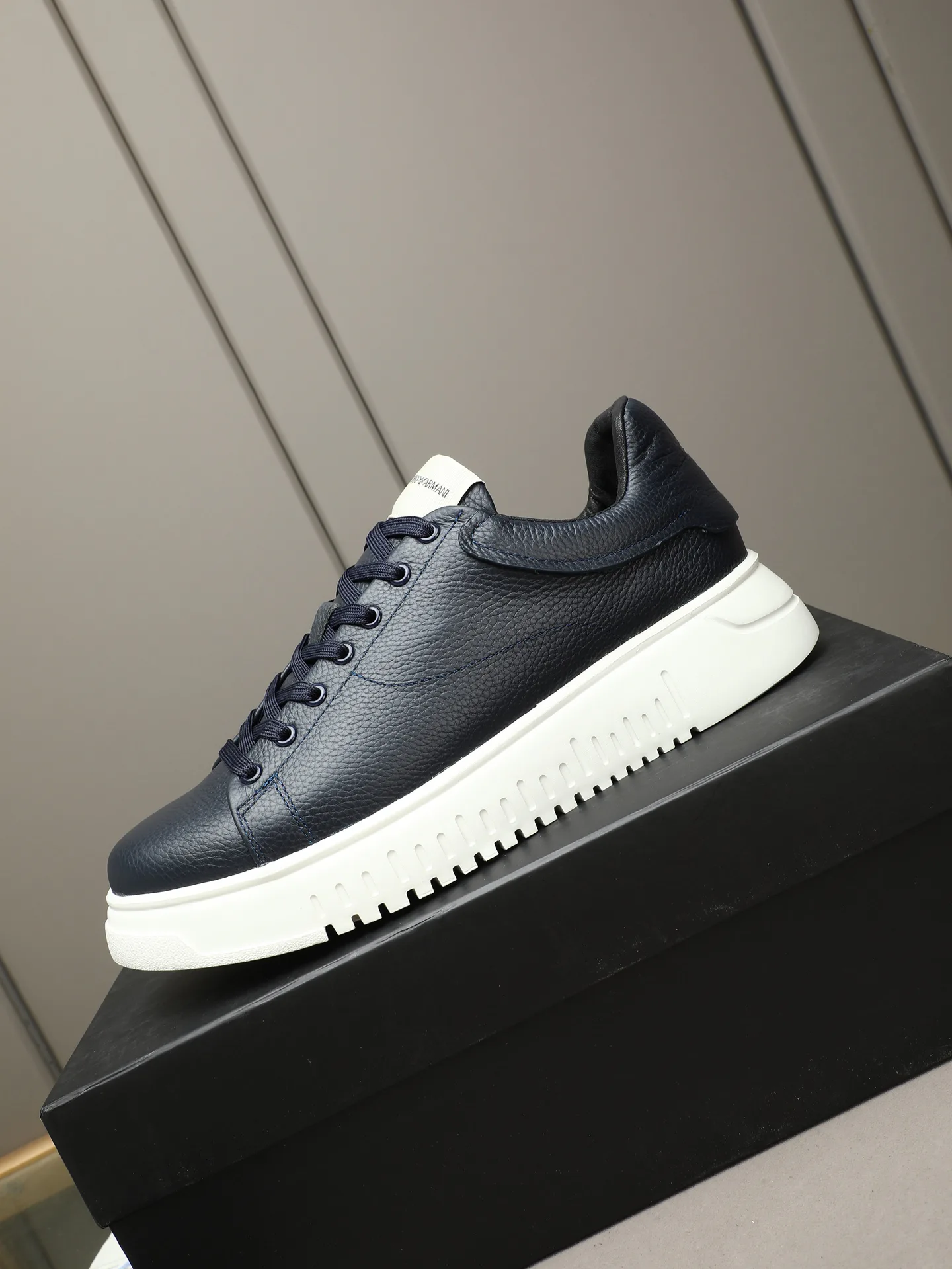 Men's Sneakers ARMANI 17955496