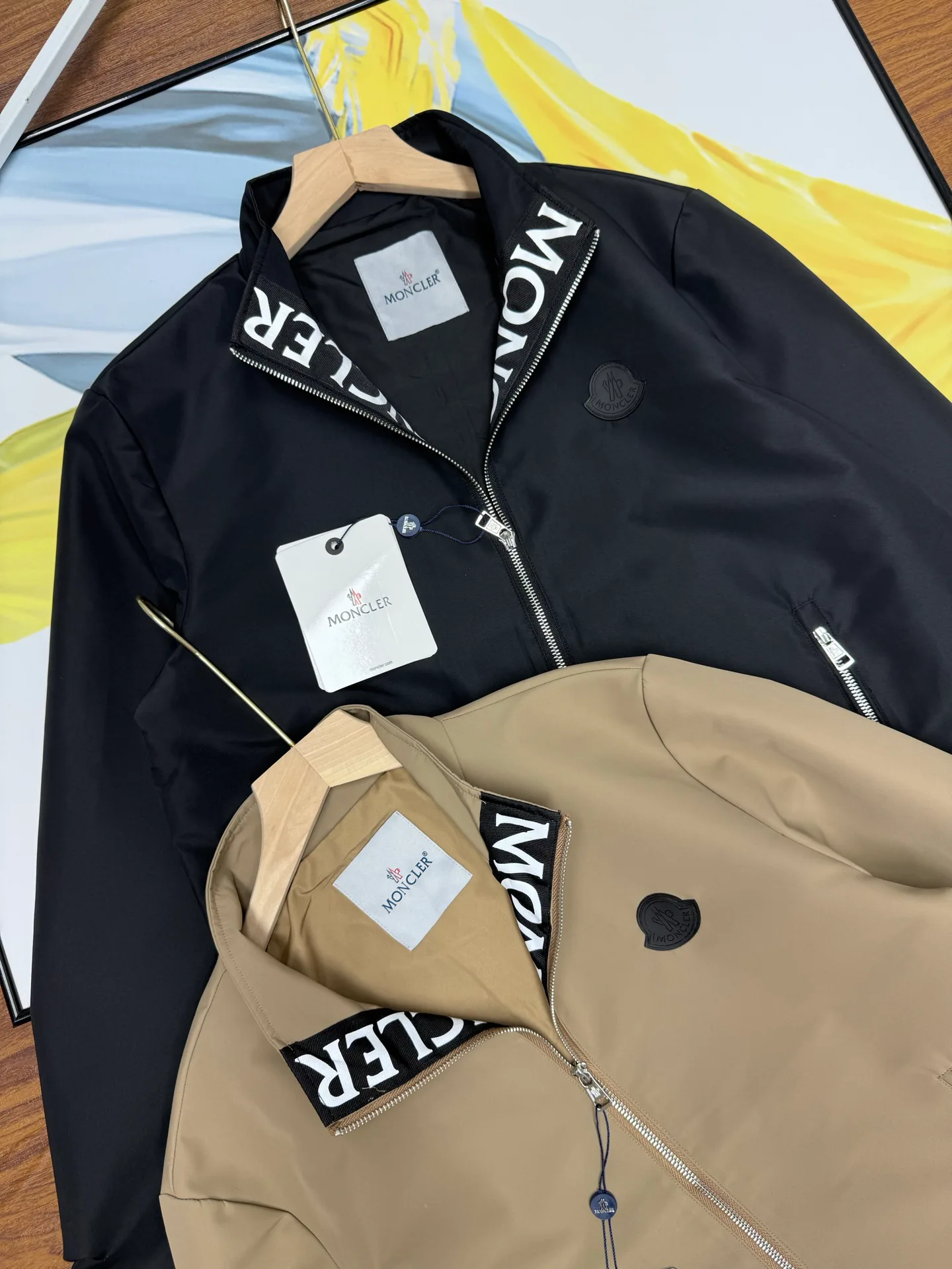 Men's Jackets And Down Jackets MONCLER 18068724