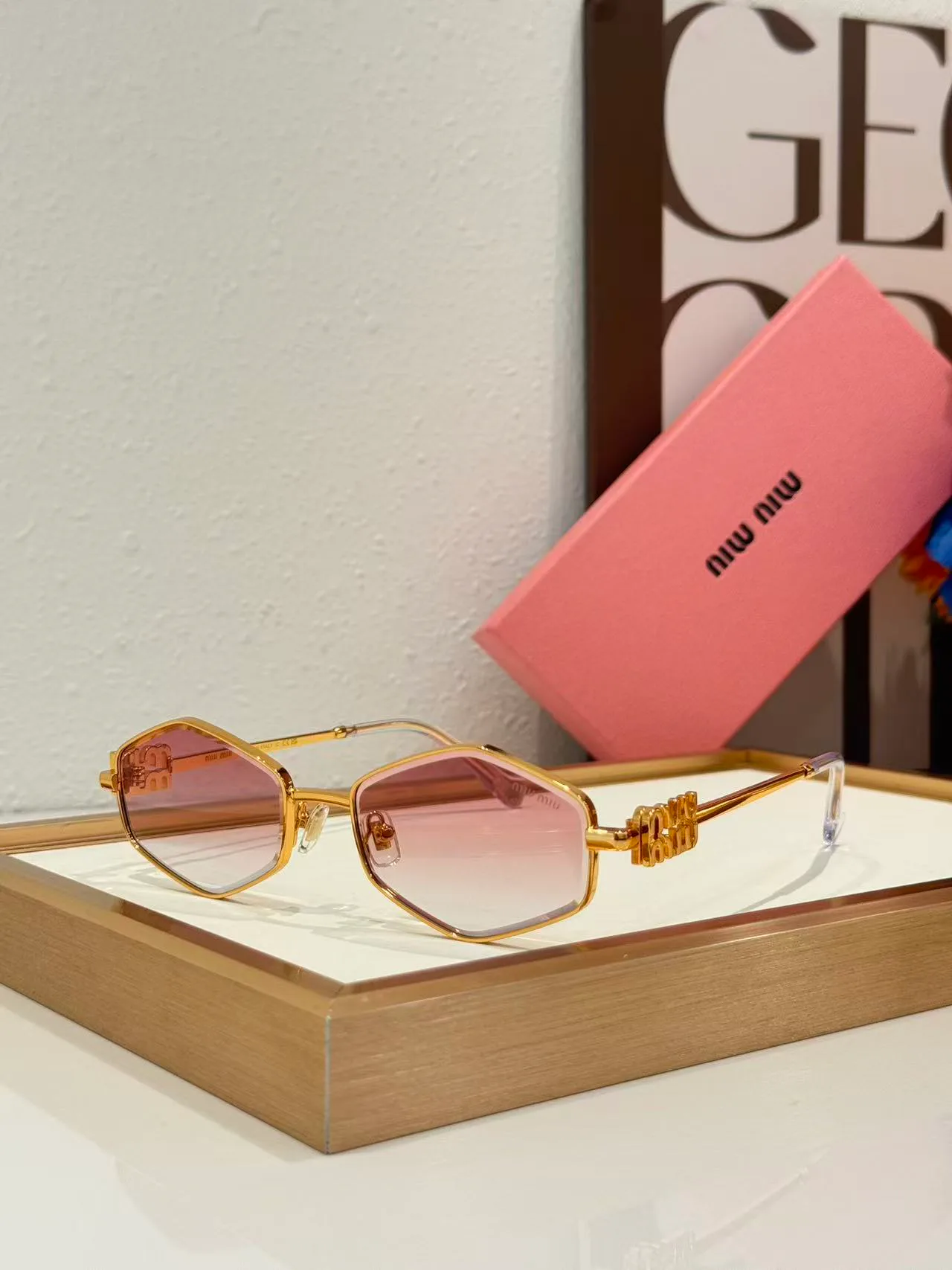Glasses MIU MIU 18226203