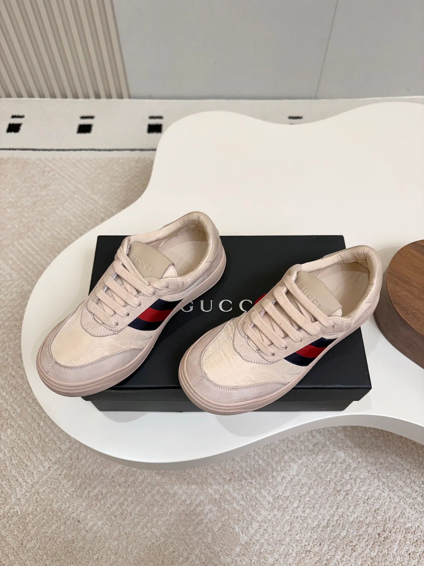 Women's Sneakers GUCCI 18011335