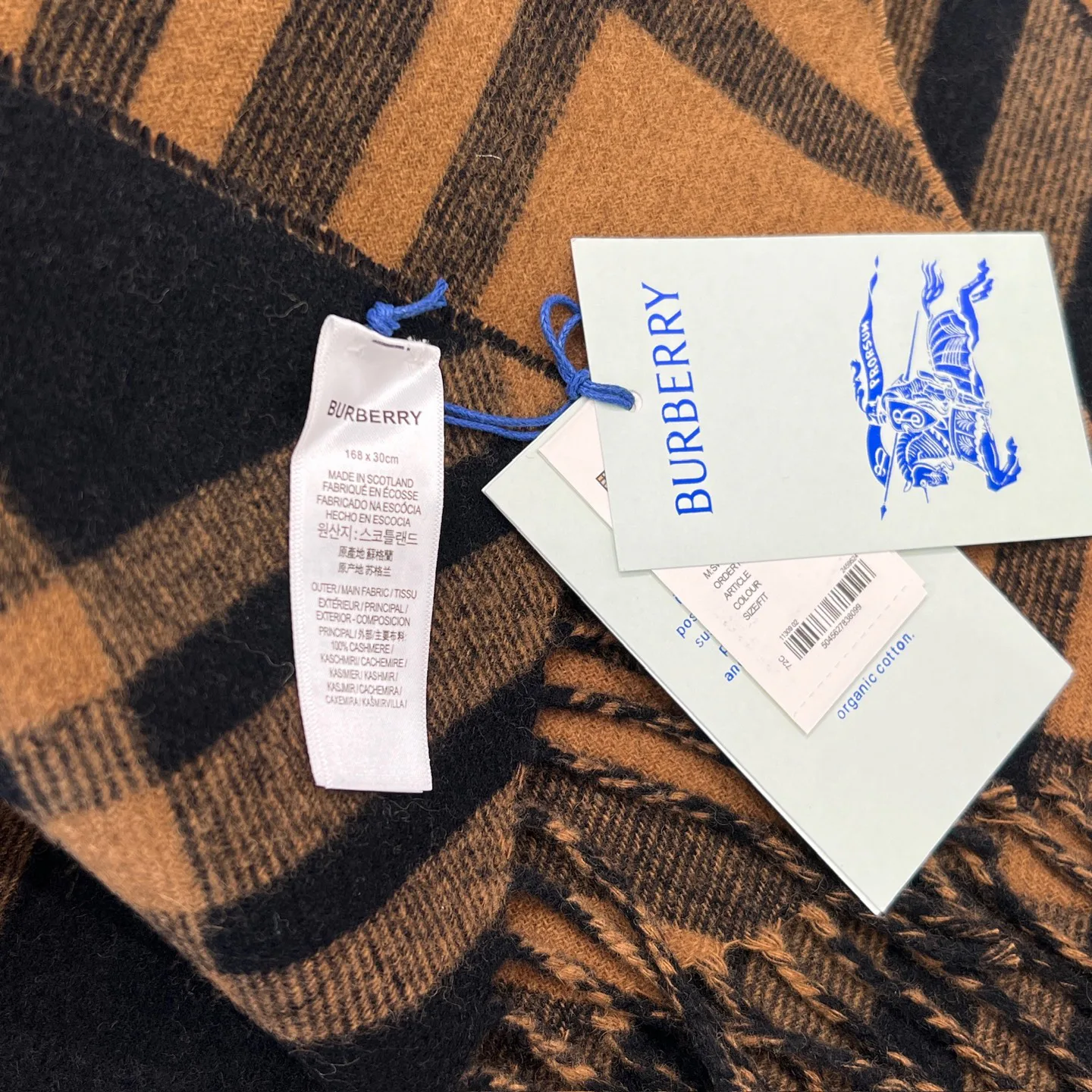 Scarves BURBERRY 17945527