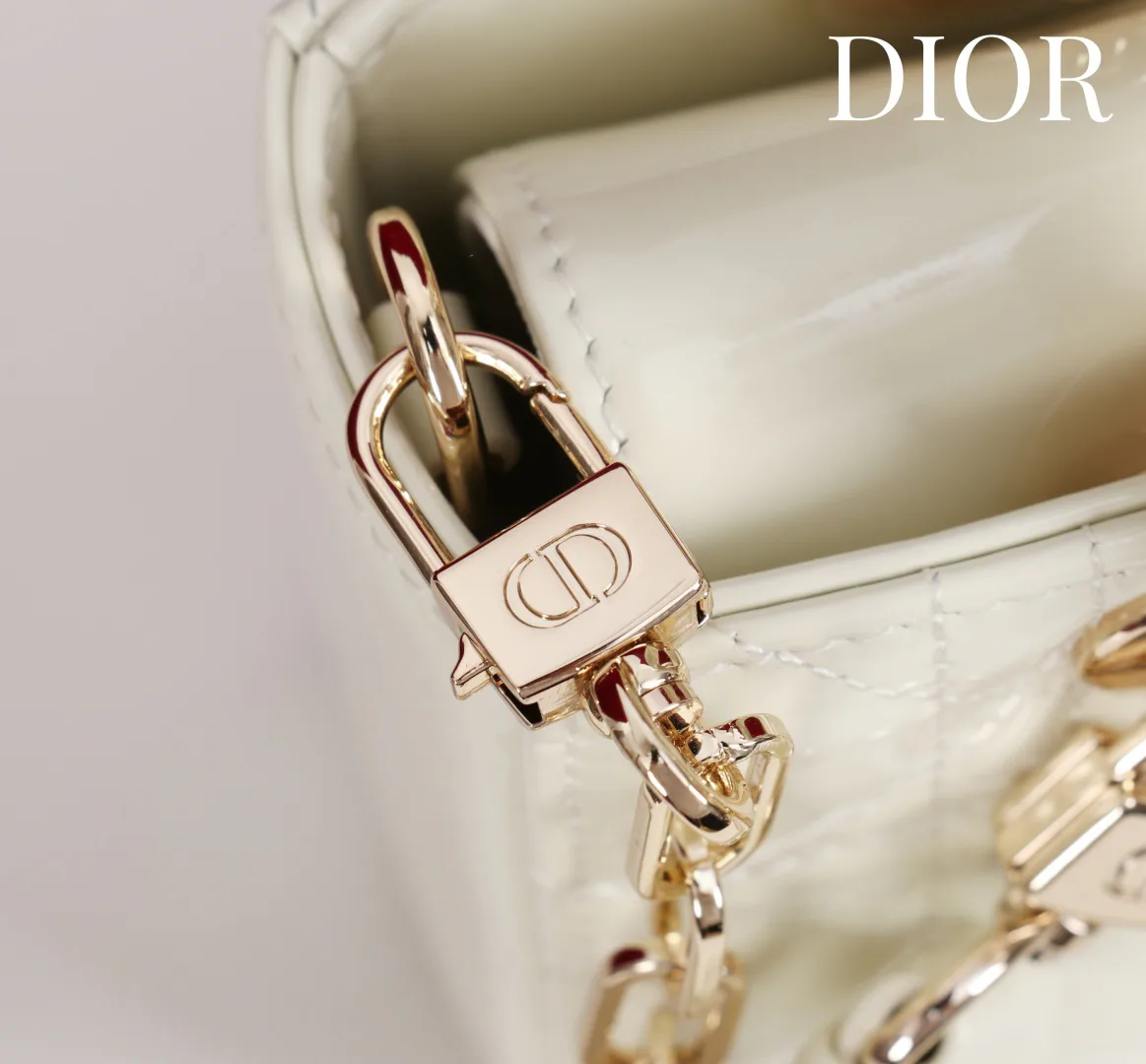 Women's Classic Handbags CHRISTIAN DIOR 18393024