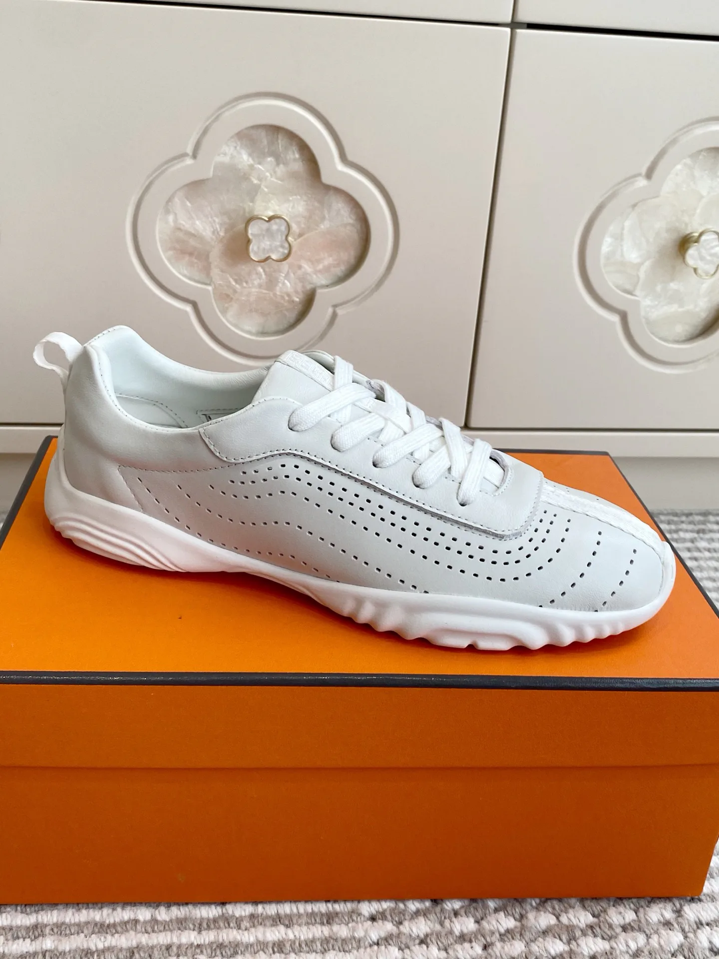 Women's Sneakers HERMES 17851937