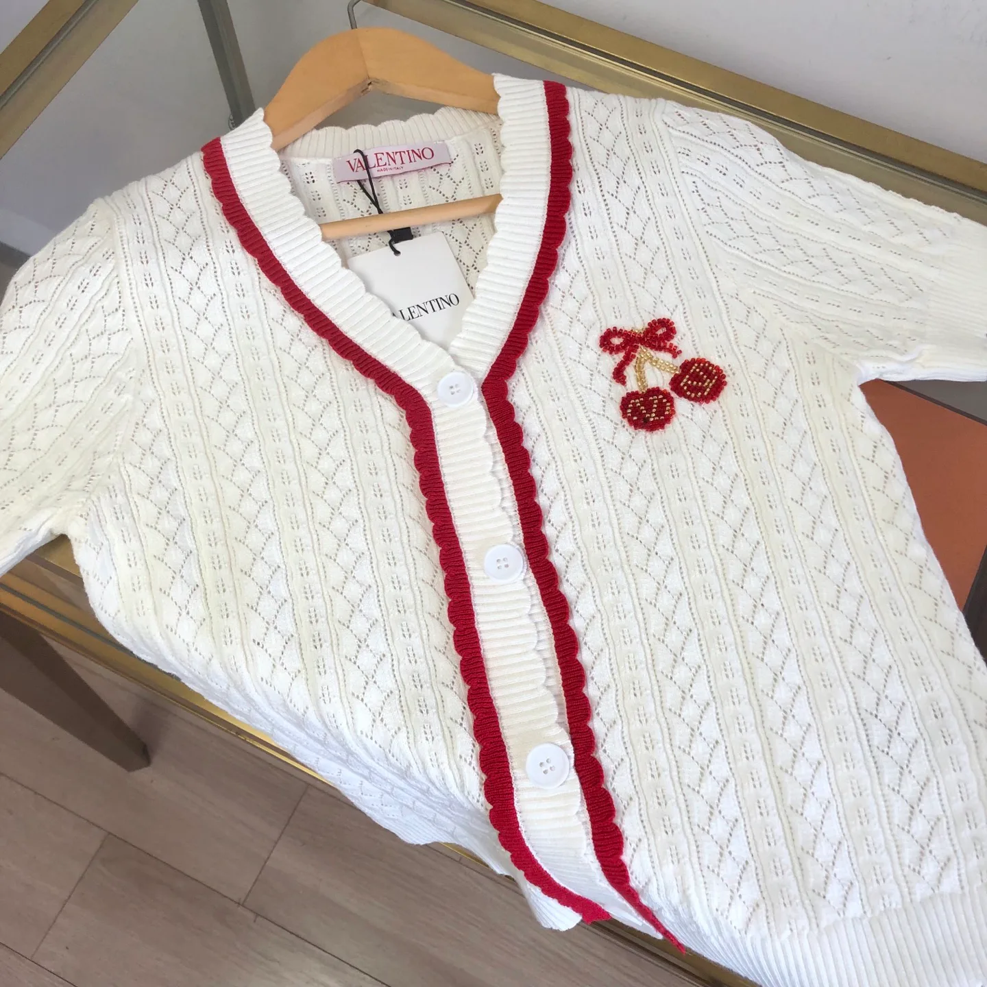 Women's Jumpers And Sweaters VALENTINO 17802096