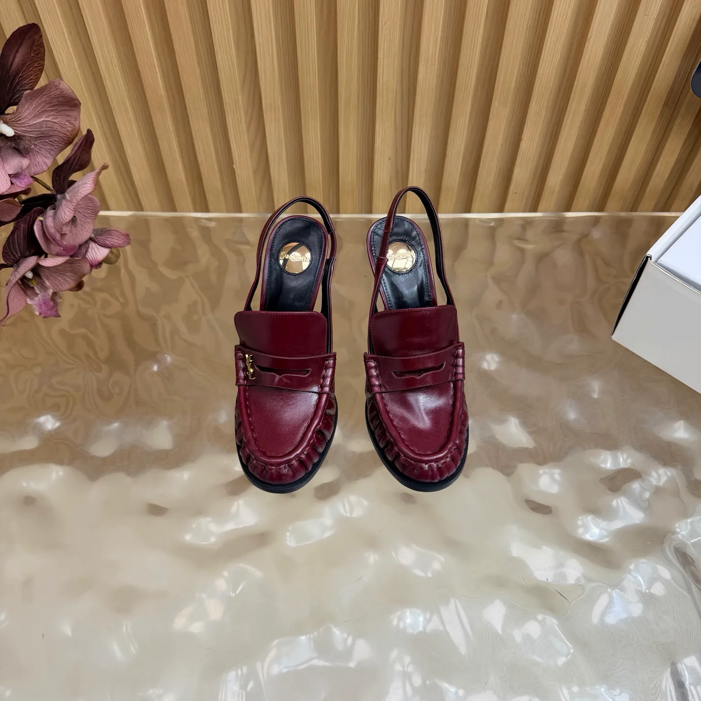 Лоферы И Мокасины Женские Saint Laurent 18676017