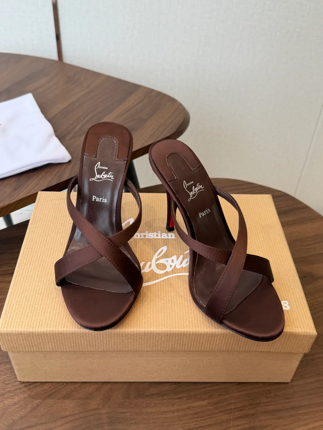 Women's Open-Toe Sandals CHRISTIAN LOUBOUTIN 18183092