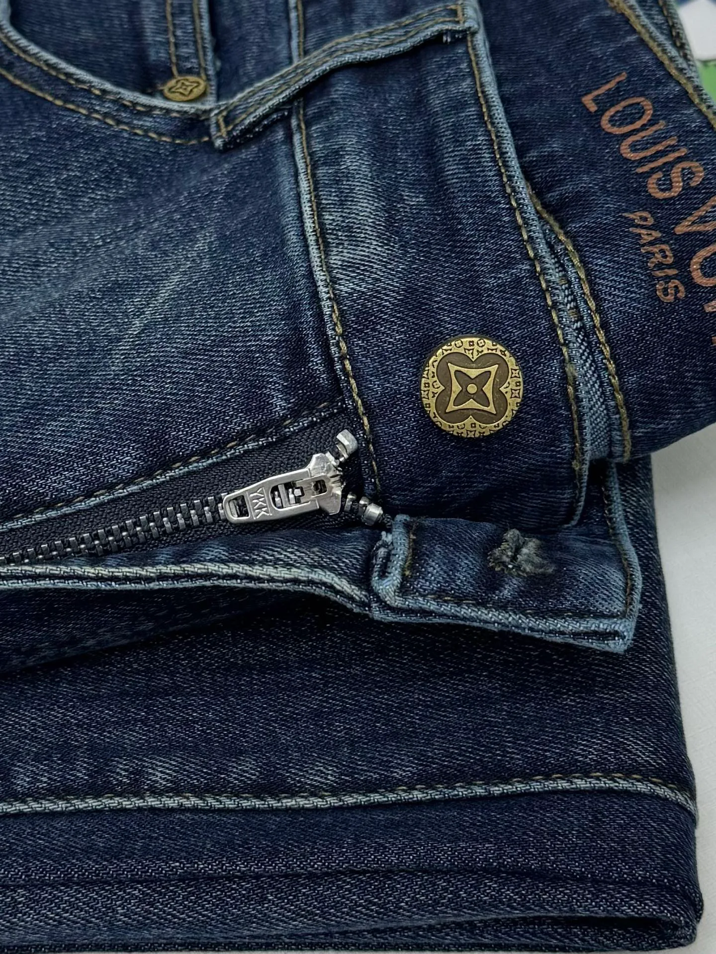 Men's Jeans LOUIS VUITTON 18182562