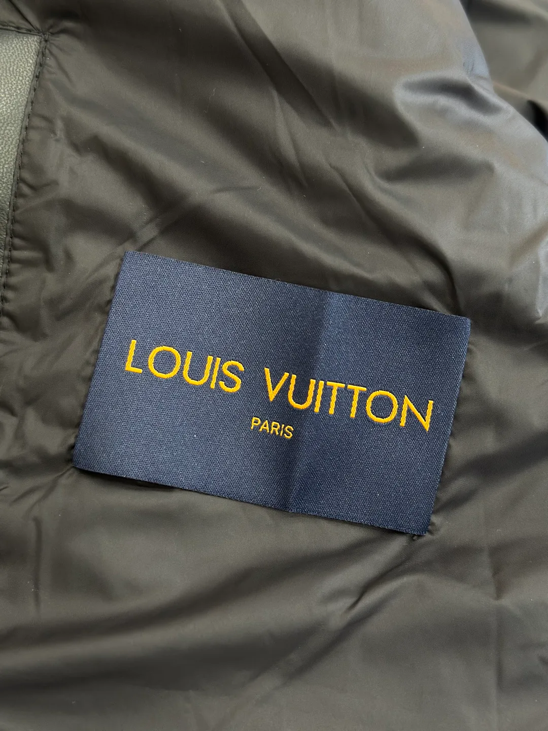 Men's Jackets And Down Jackets LOUIS VUITTON 18359999