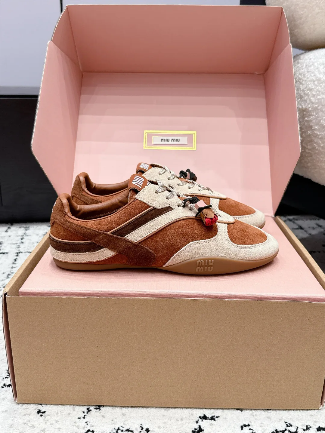 Women's Sneakers MIU MIU 18505445
