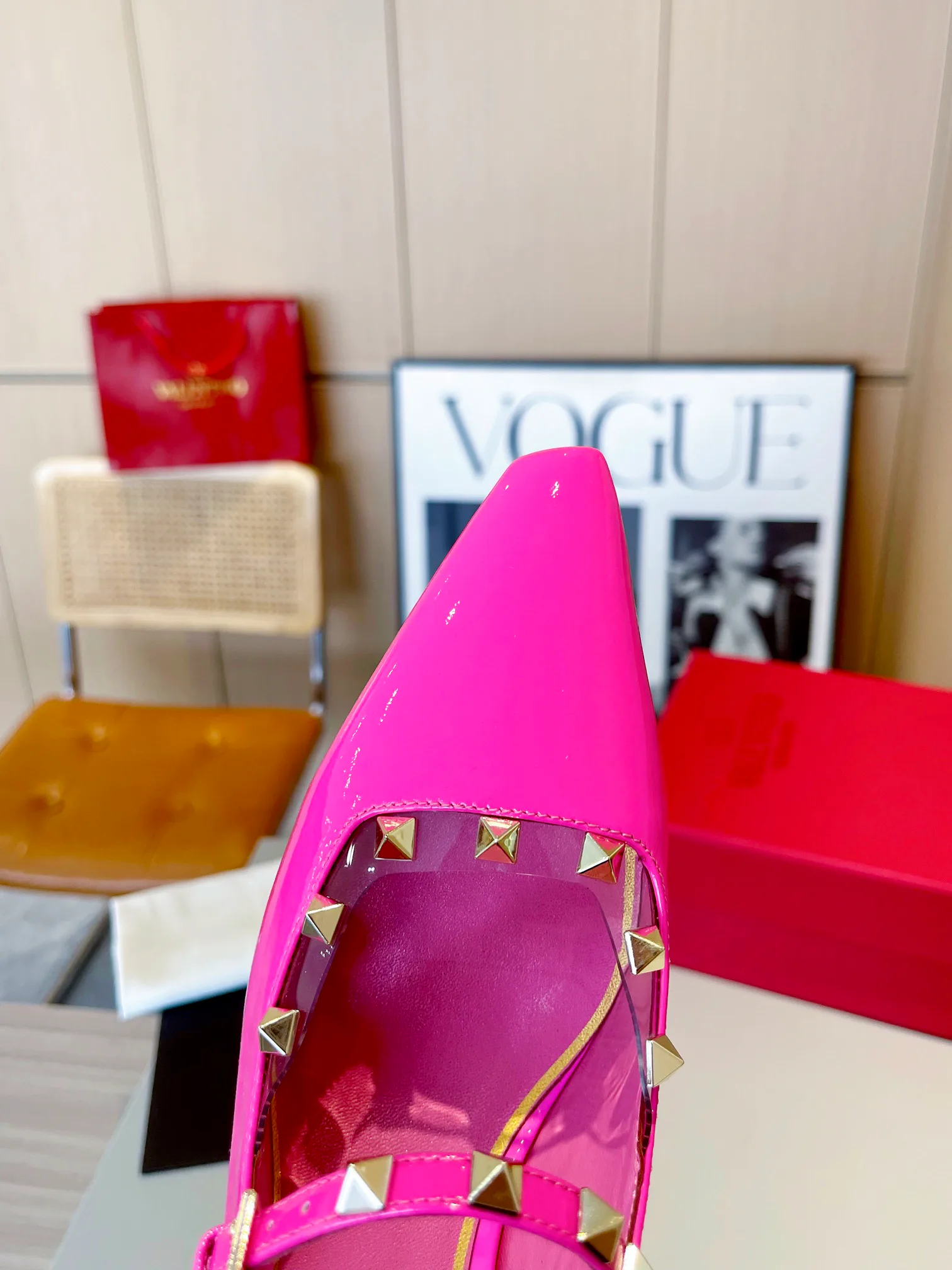 Women's Mules And Clogs VALENTINO 17996517
