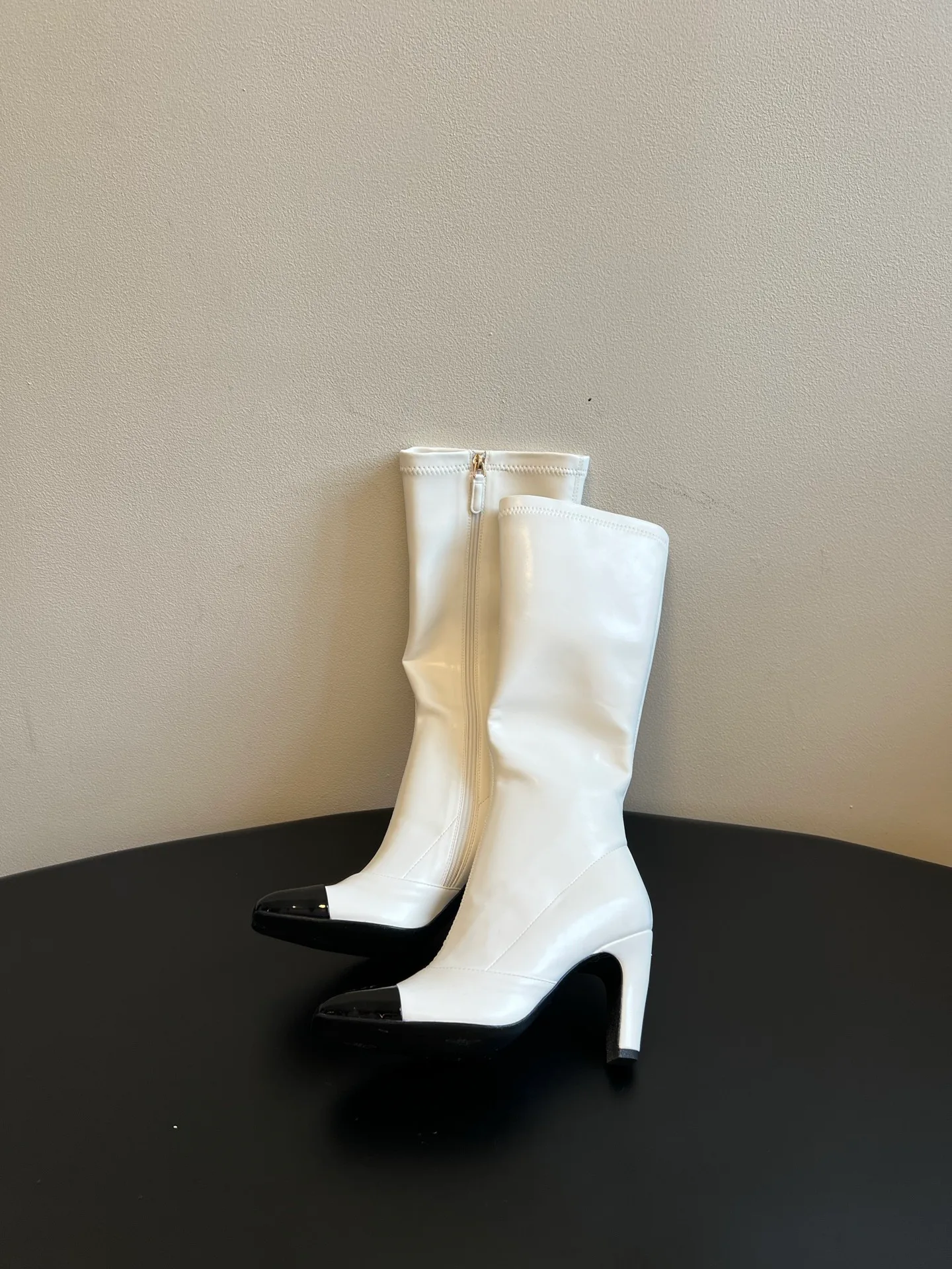 Women's Boots CHANEL 18137190