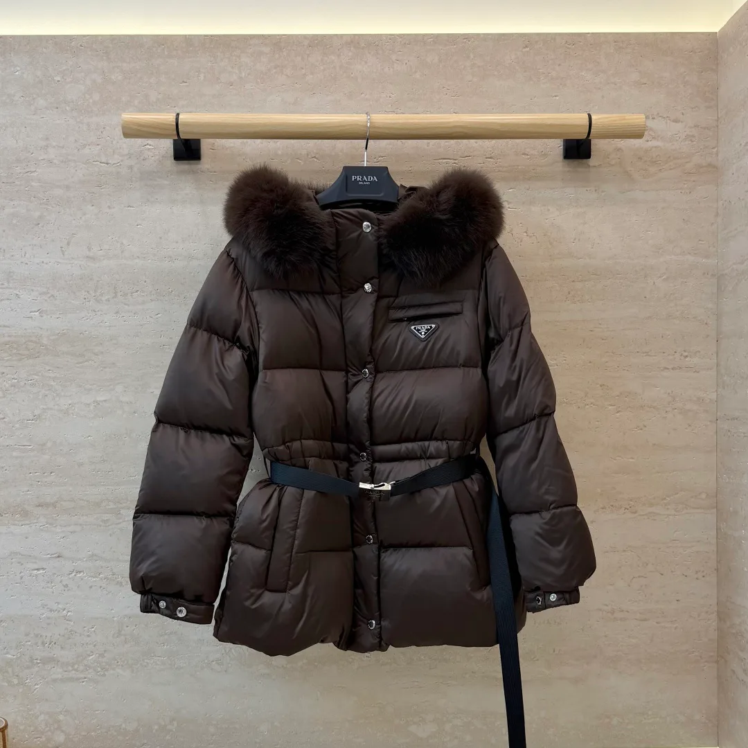 Куртки И Пуховики Женские Prada 18674646