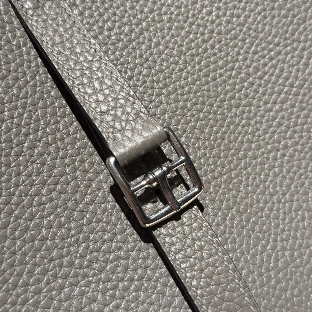 Women's Classic Handbags HERMES 17822145