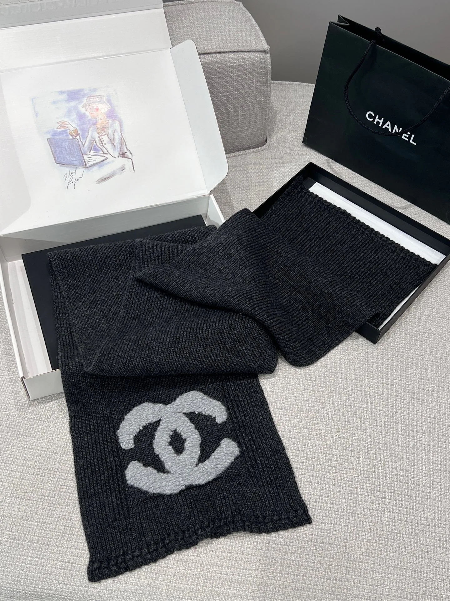 Scarves CHANEL 17913679