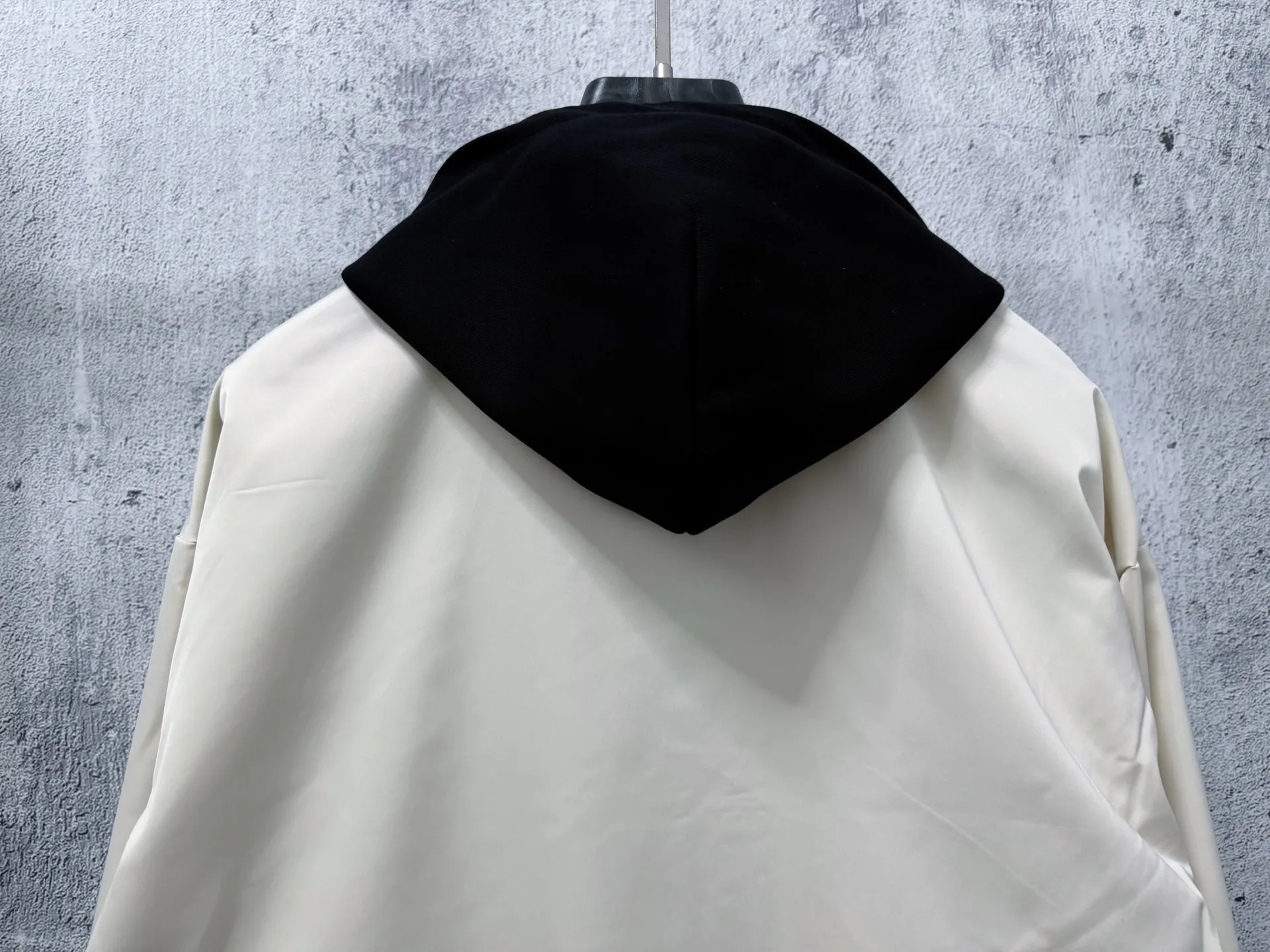 Men's Jackets And Down Jackets BURBERRY 18215643