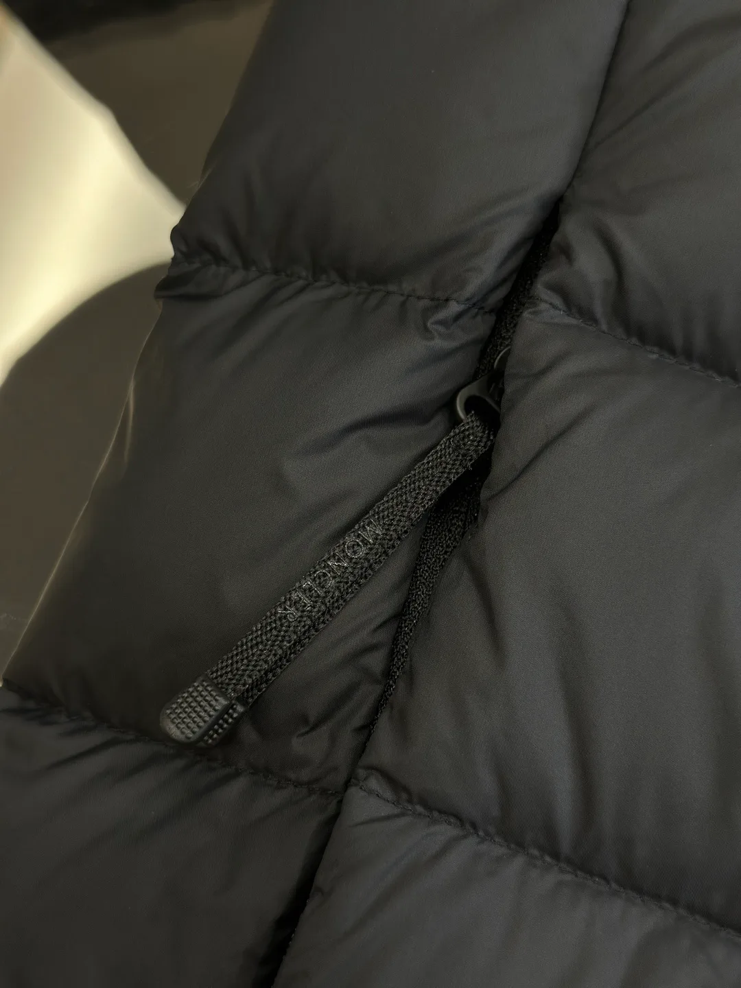 Men's Jackets And Down Jackets MONCLER 18461303