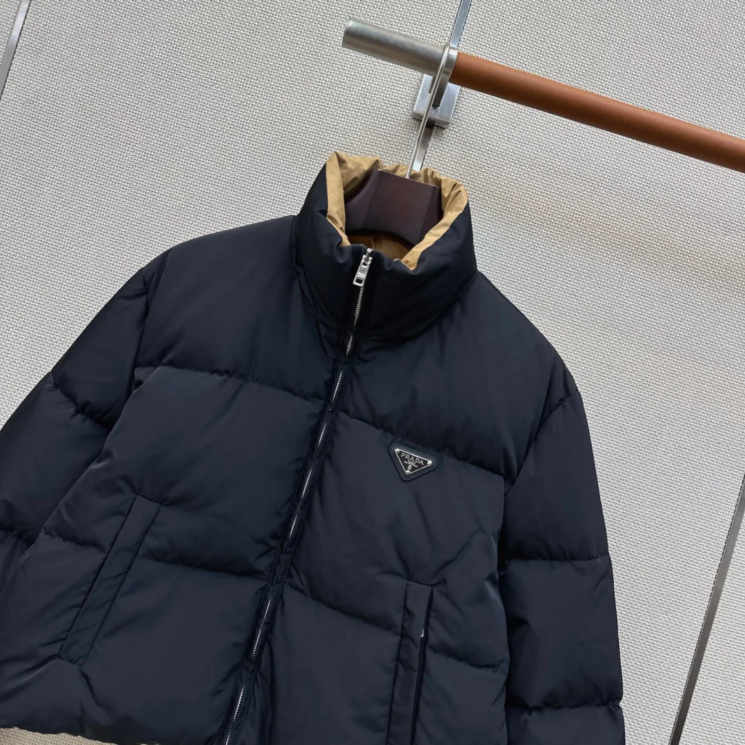 Women's Jackets And Down Jackets PRADA 18183471