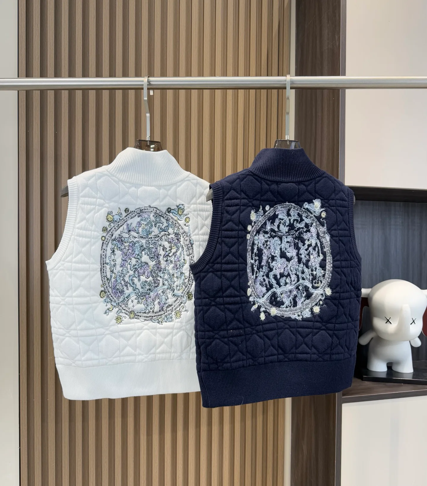 Women's Vests CHRISTIAN DIOR 18367695