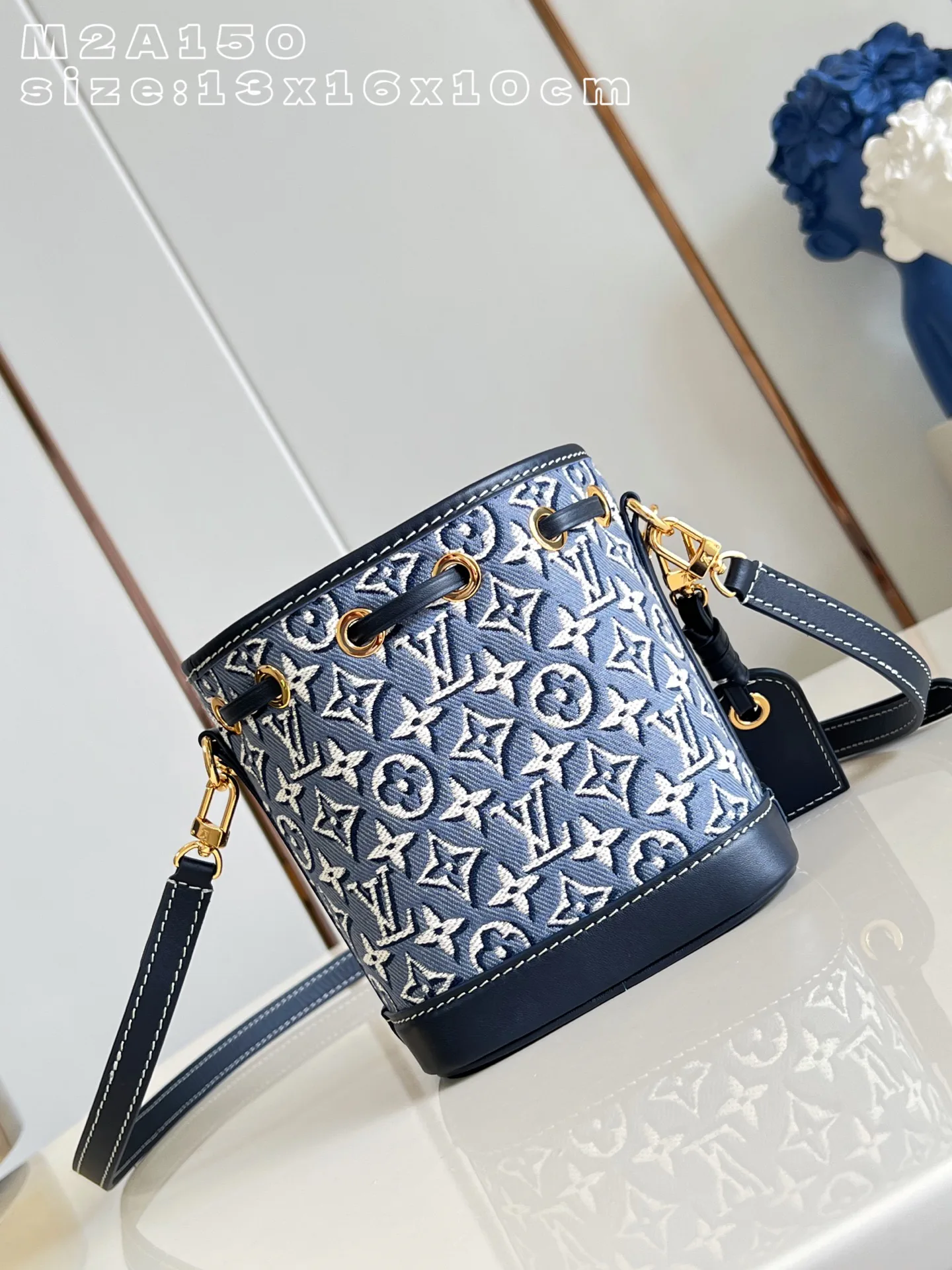 Women's Classic Handbags LOUIS VUITTON 18278235