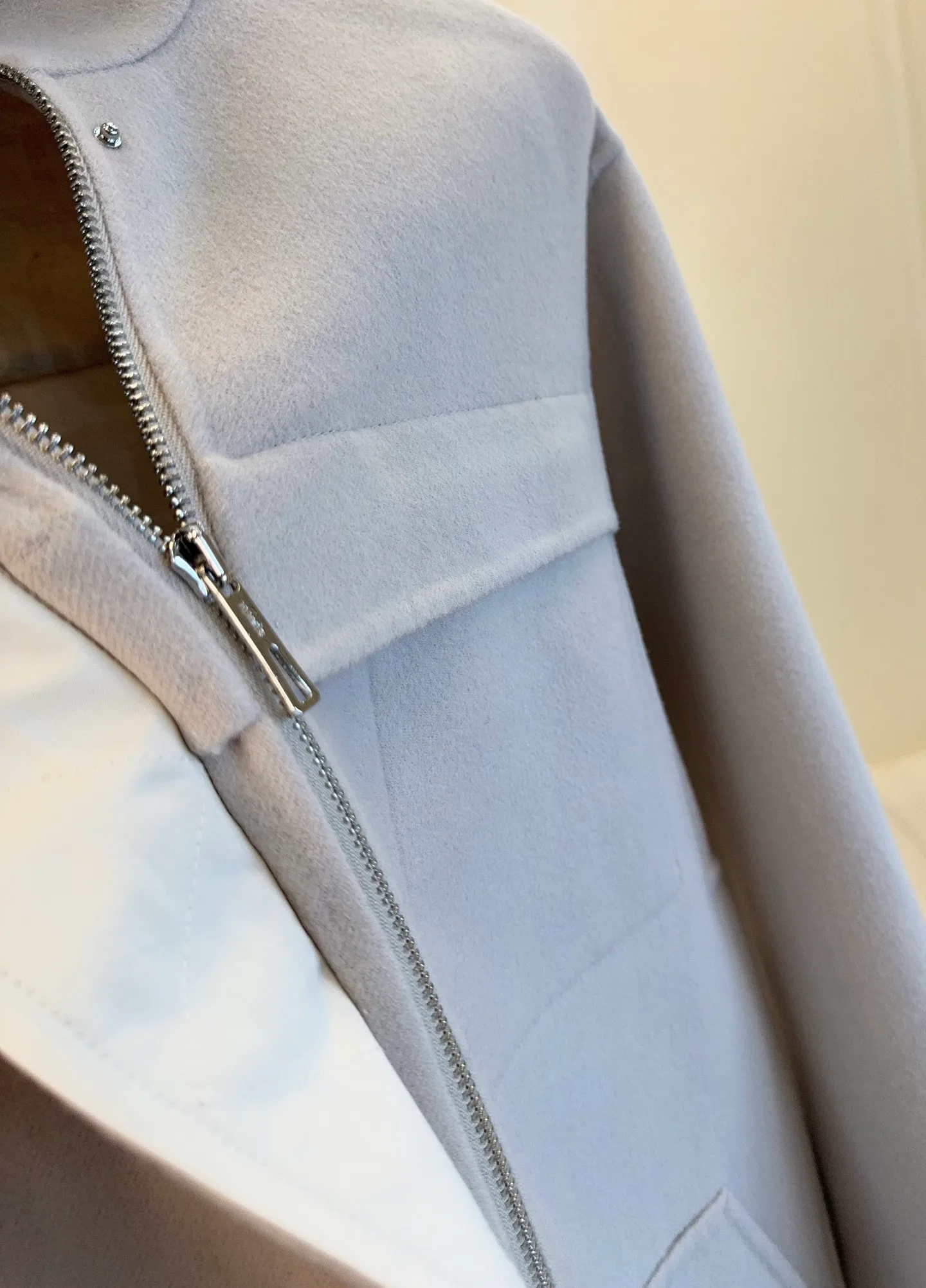 Women's Coats HERMES 18114994