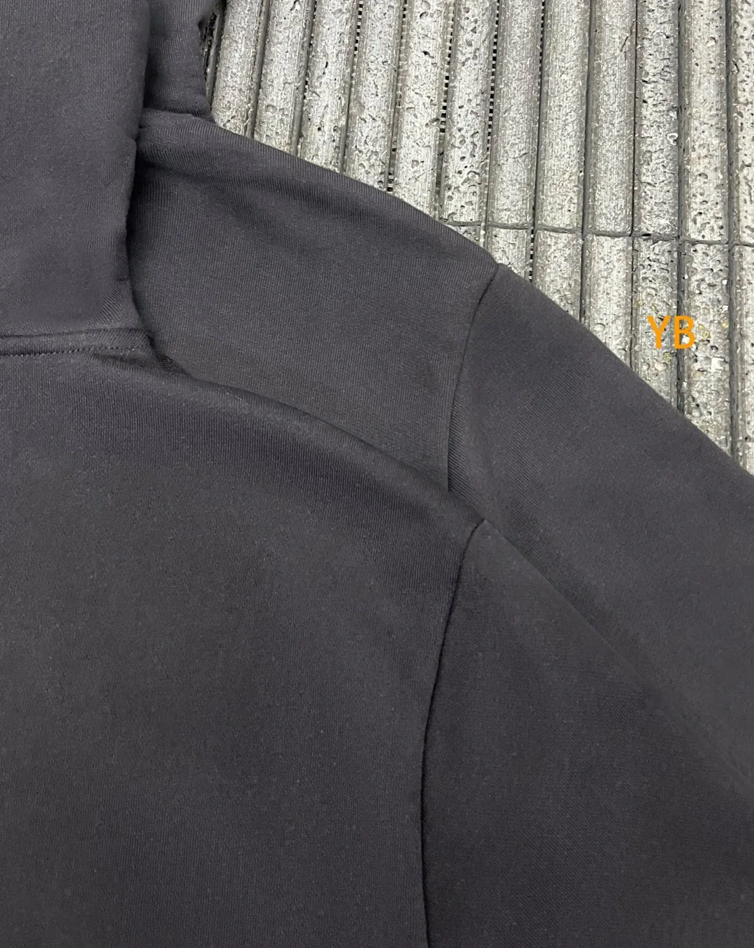 Men's Sweatshirts And Hoodies LOUIS VUITTON 17364975