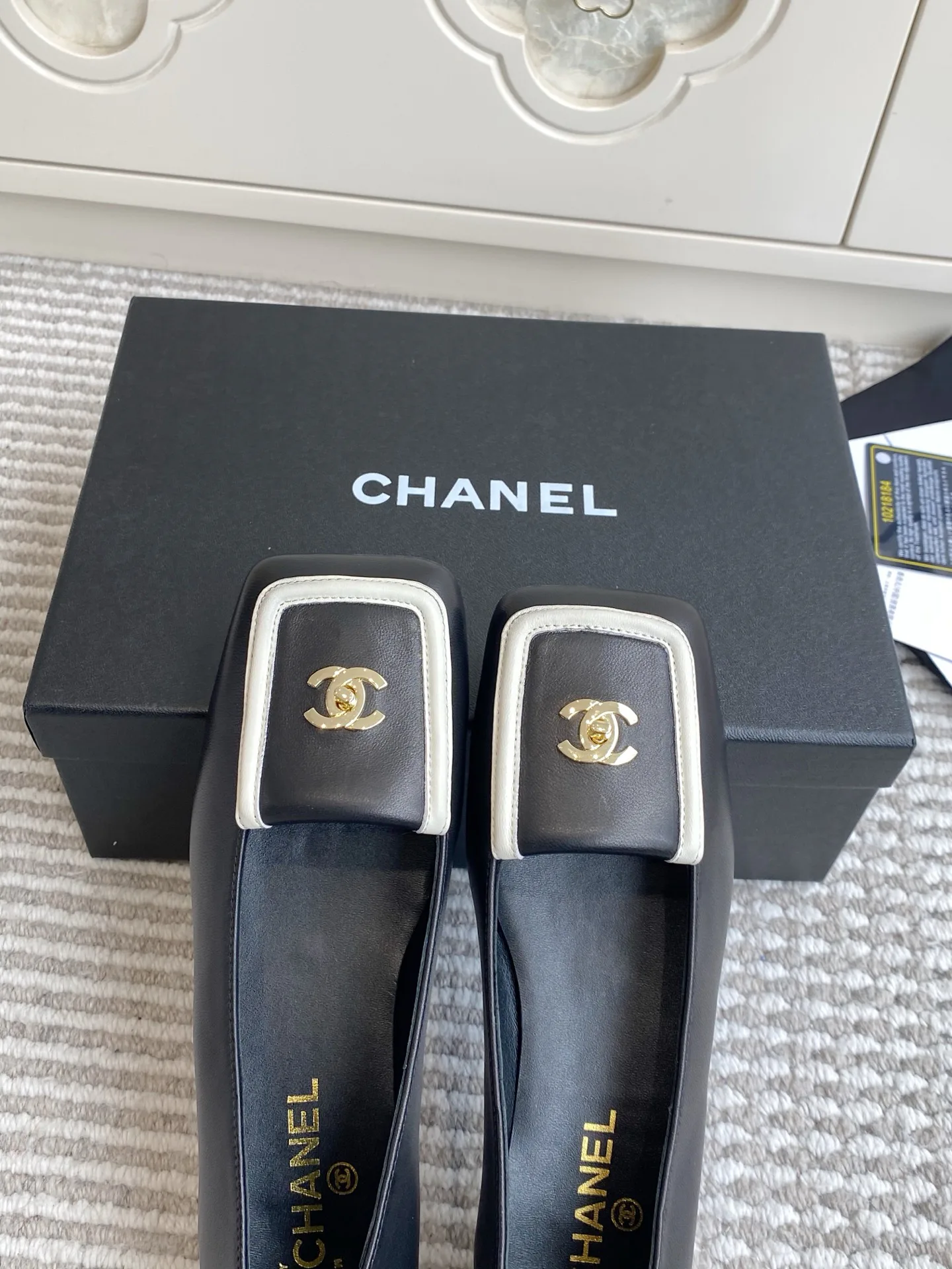 Women's Ballet Flats CHANEL 16932211