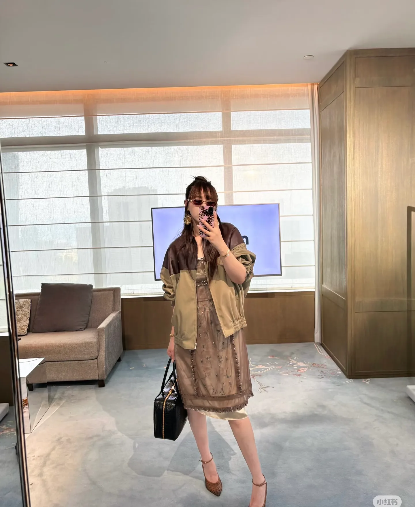Куртки И Пуховики Женские Miu Miu 18600562