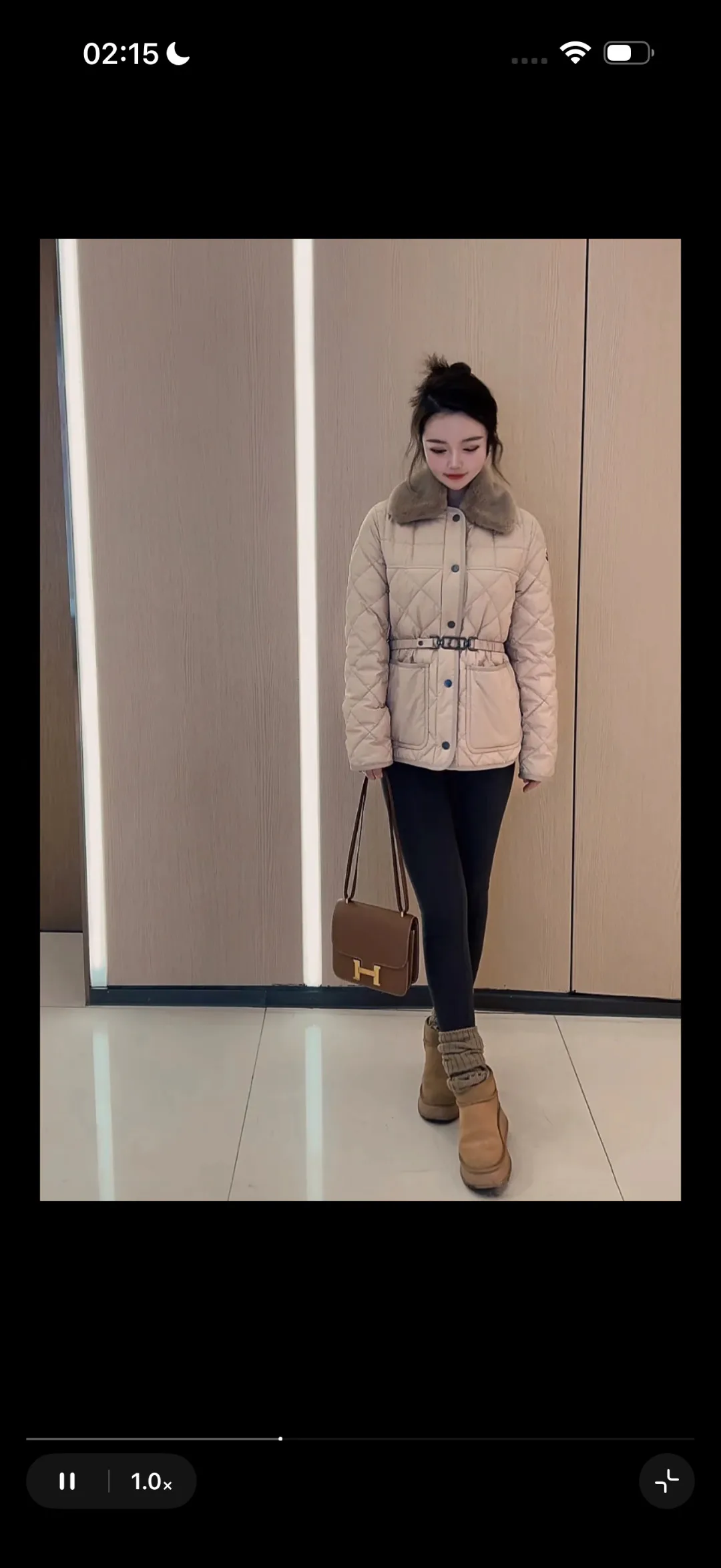 Women's Jackets And Down Jackets MONCLER 18111363